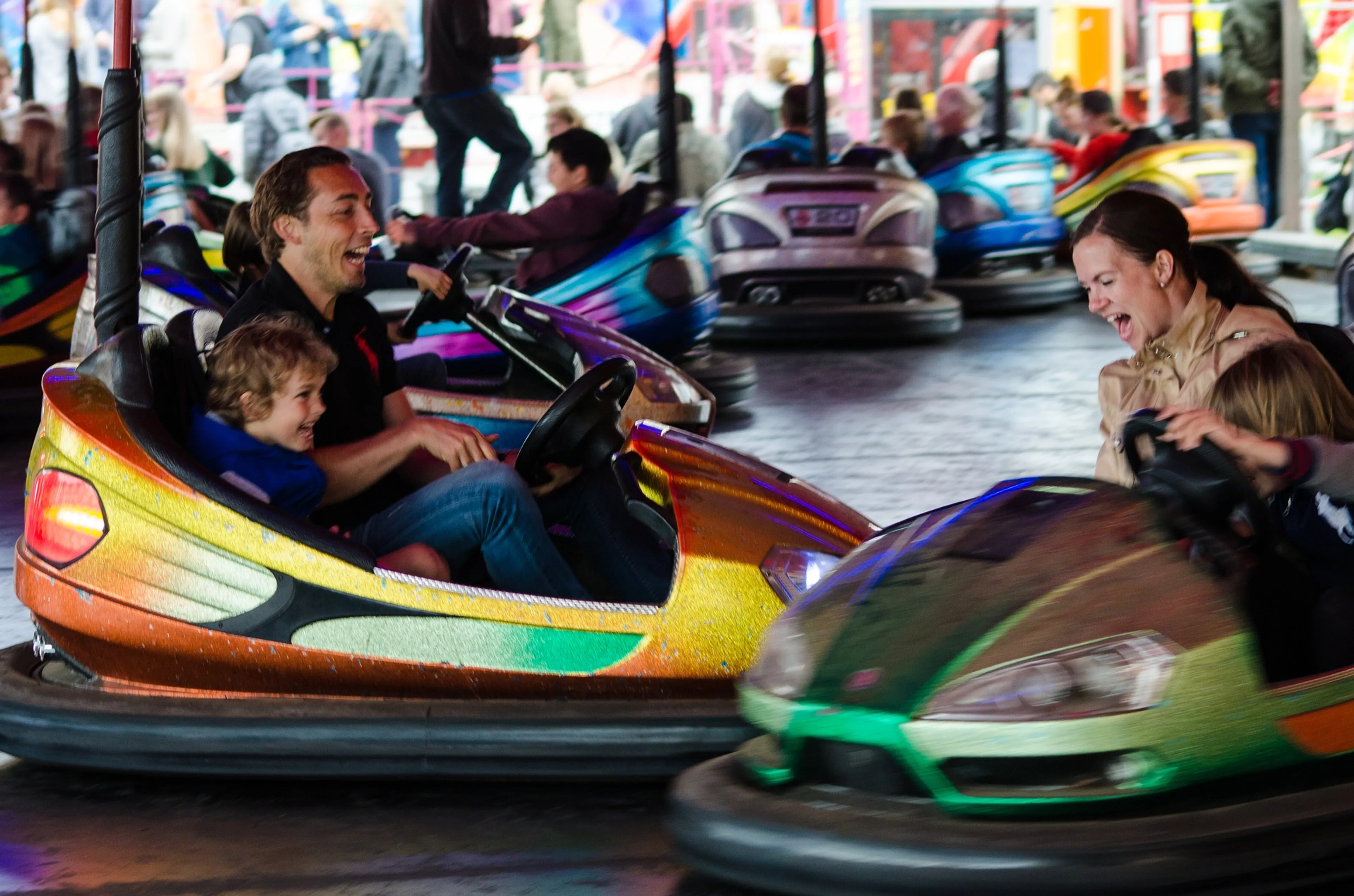 Straks weer in de botsautootjes? Proefkermis in Apeldoorn gaat corona-maatregelen testen