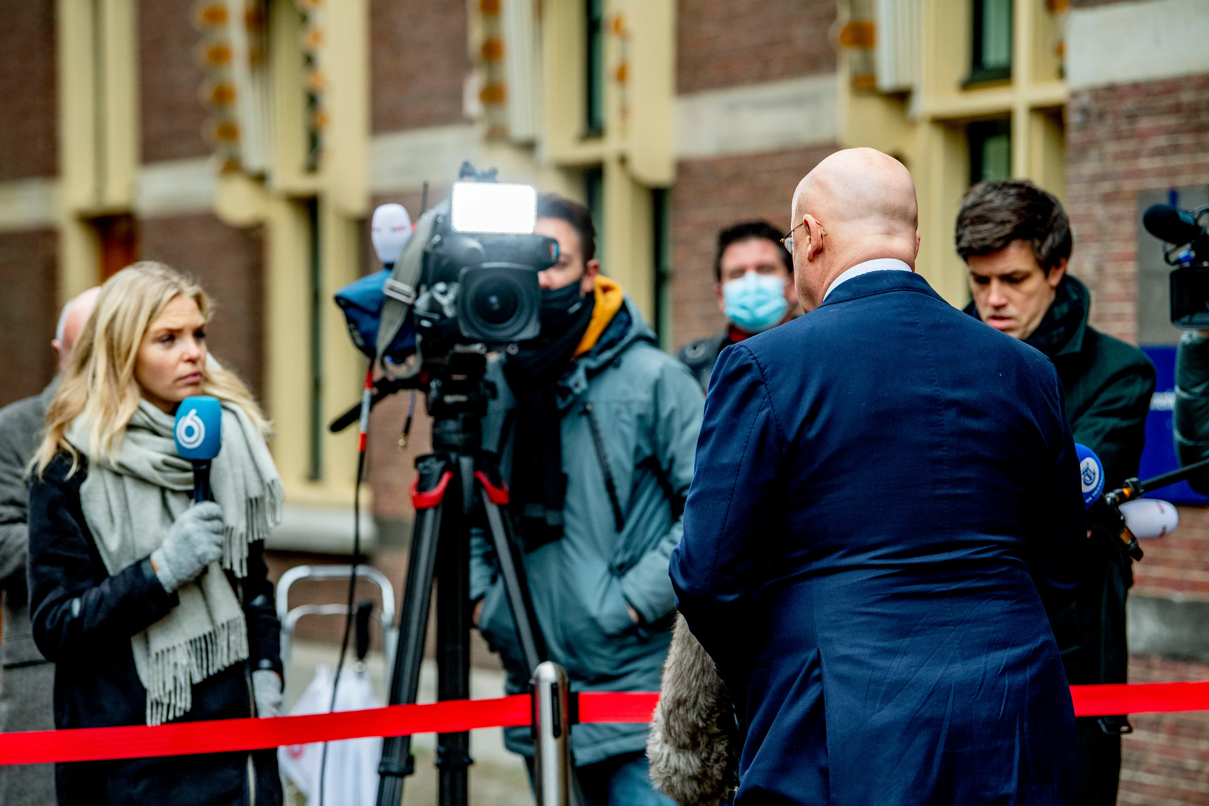 Rutte en Grapperhaus reageren op vonnis opheffen avondklok