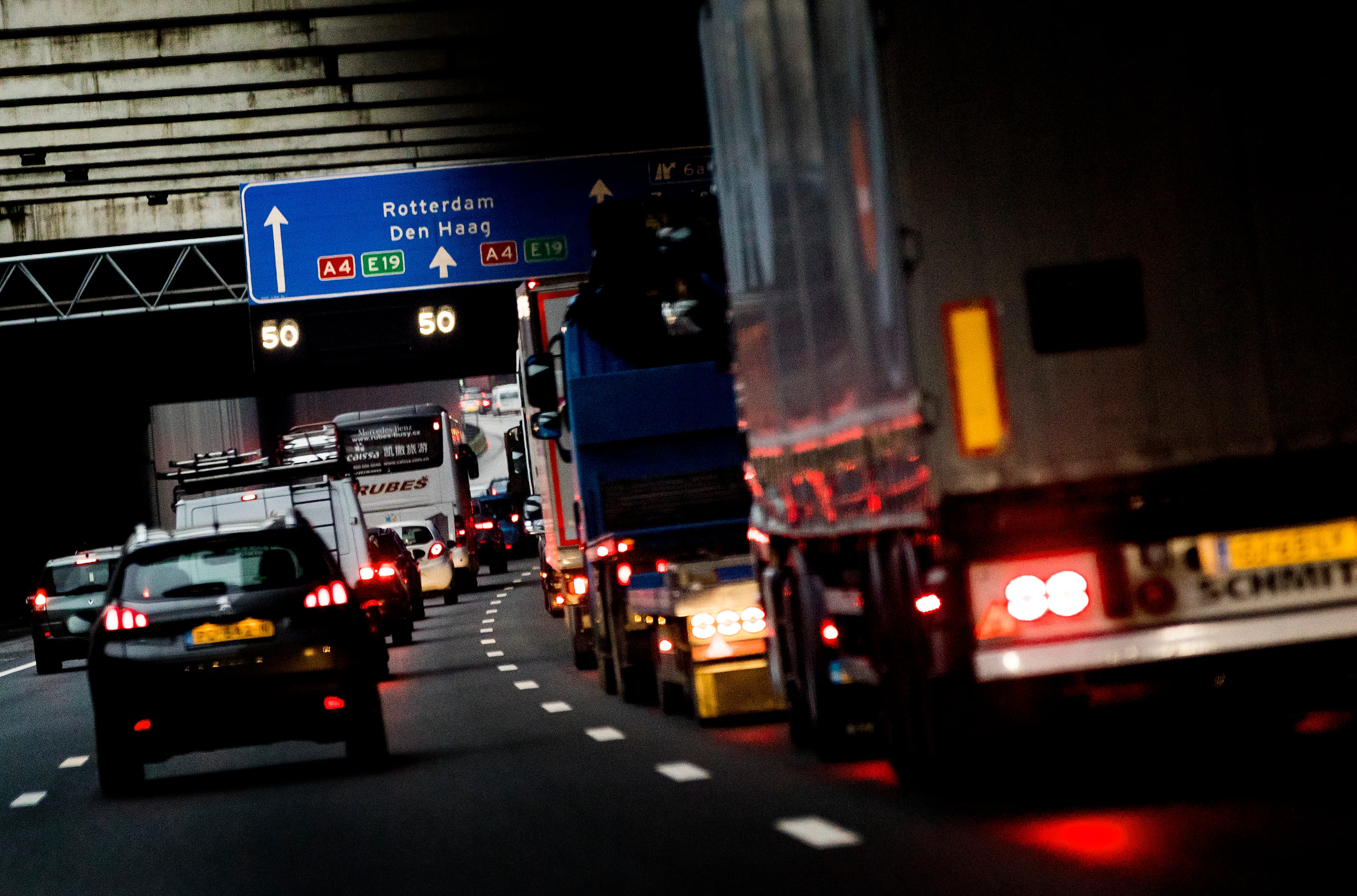 De meeste vertraging heb je op de (snel)wegen bij Leiden