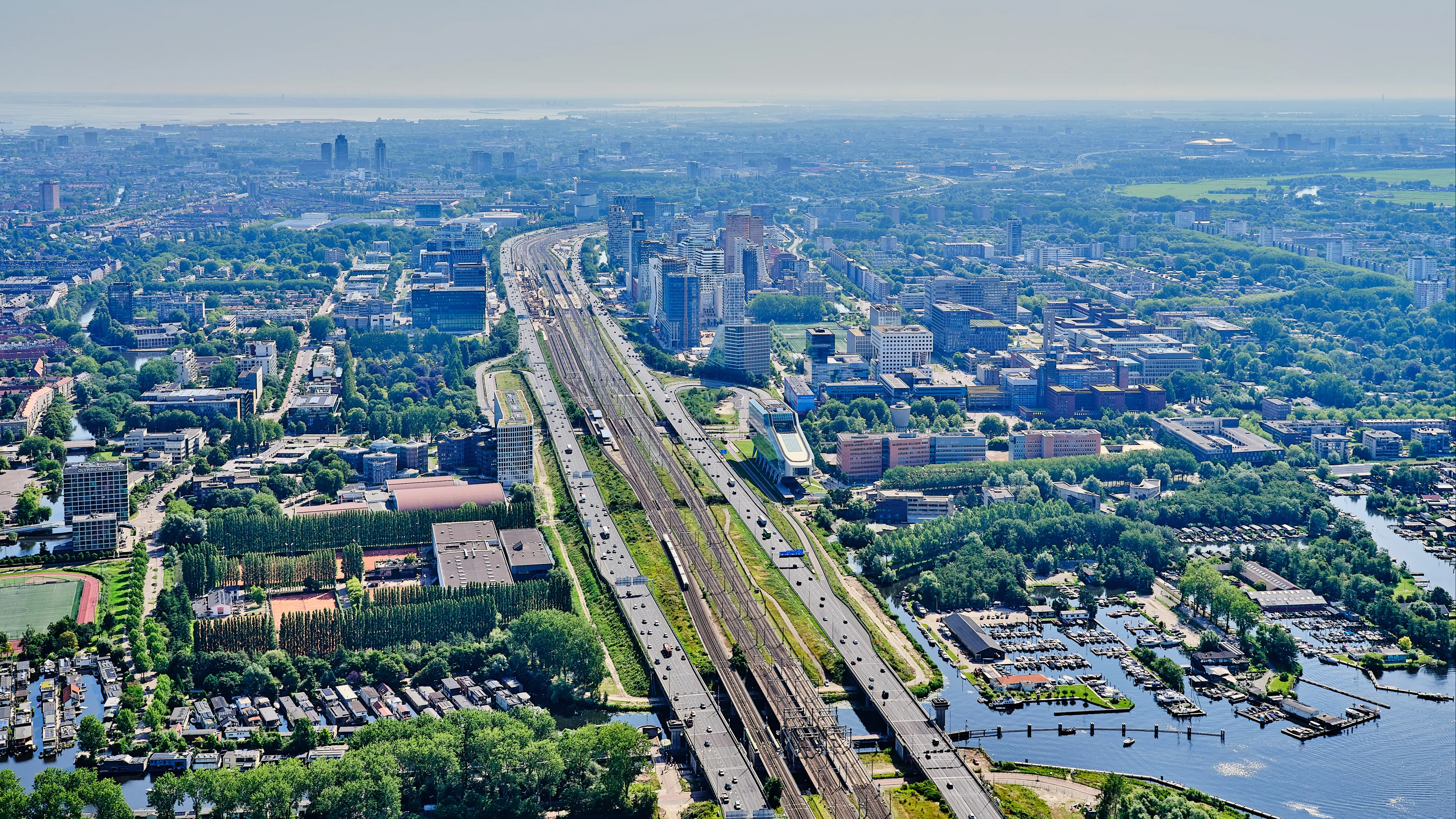 Verkeershinder rond Amsterdam door Festival op de Ring
