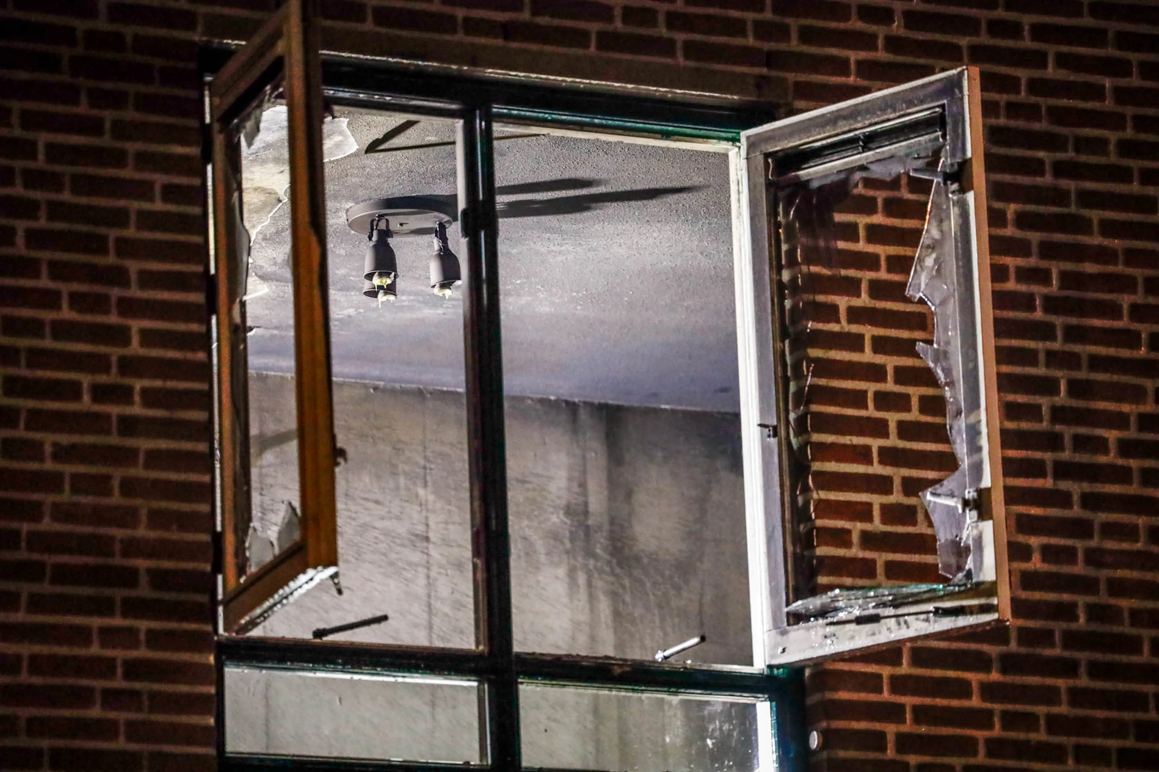 Grote brand in appartementencomplex Leusden na explosie