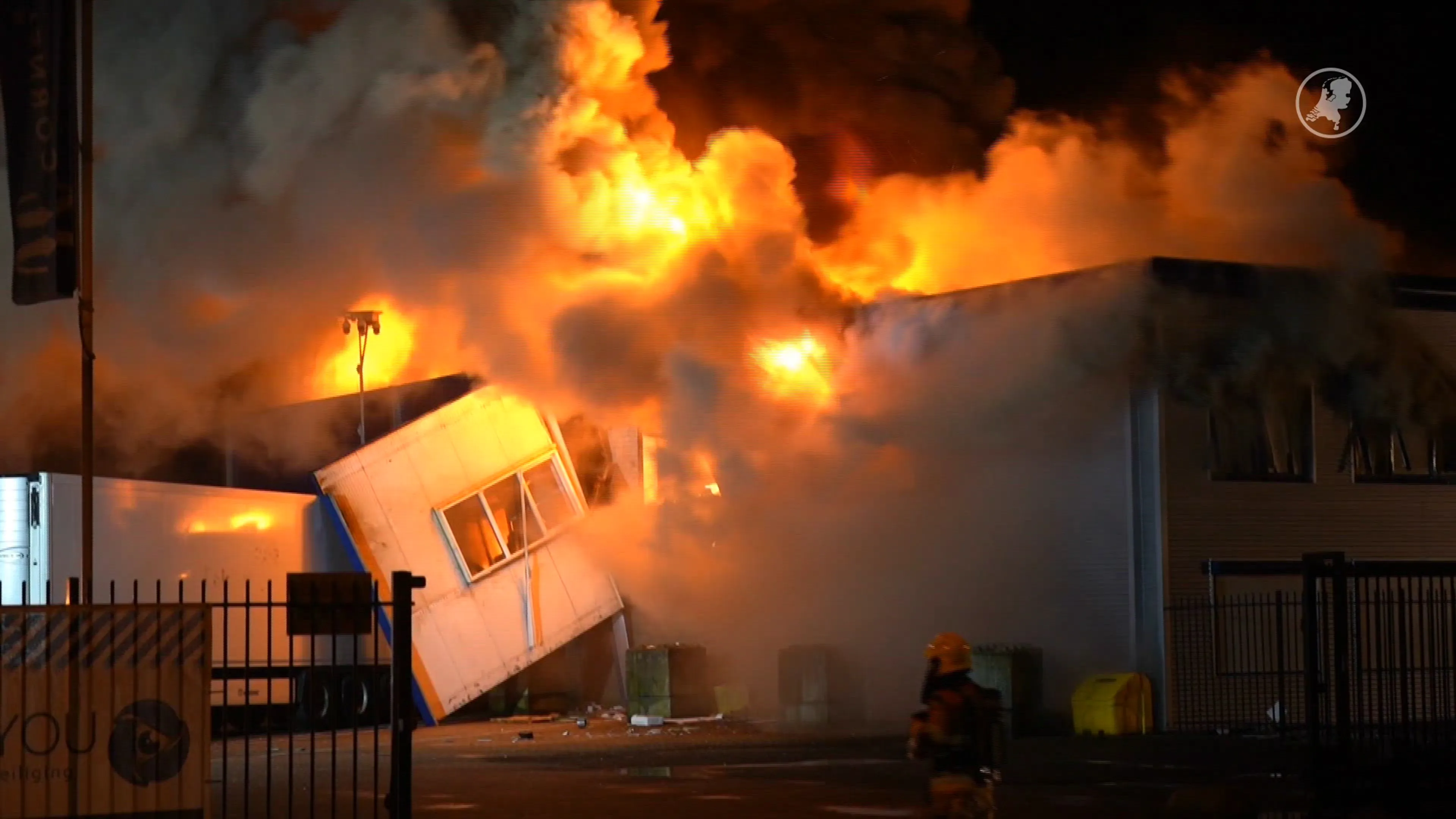 Felle brand in bedrijfspand Nijmegen