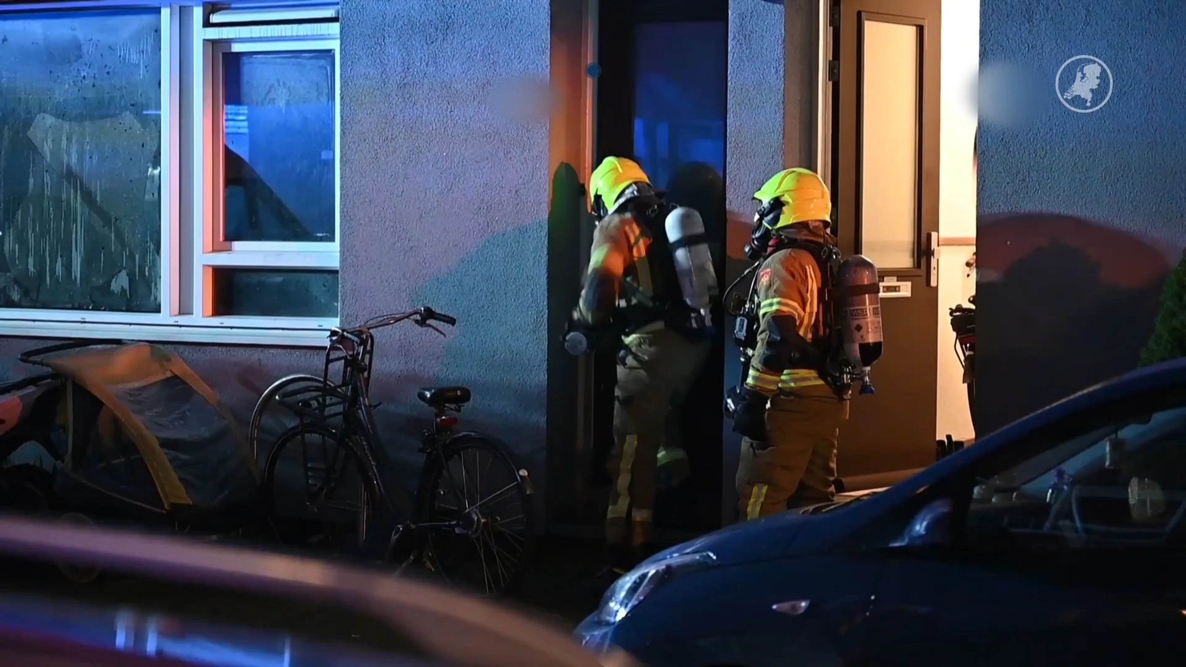 Gewonde bij woningbrand na explosies in Schiedam