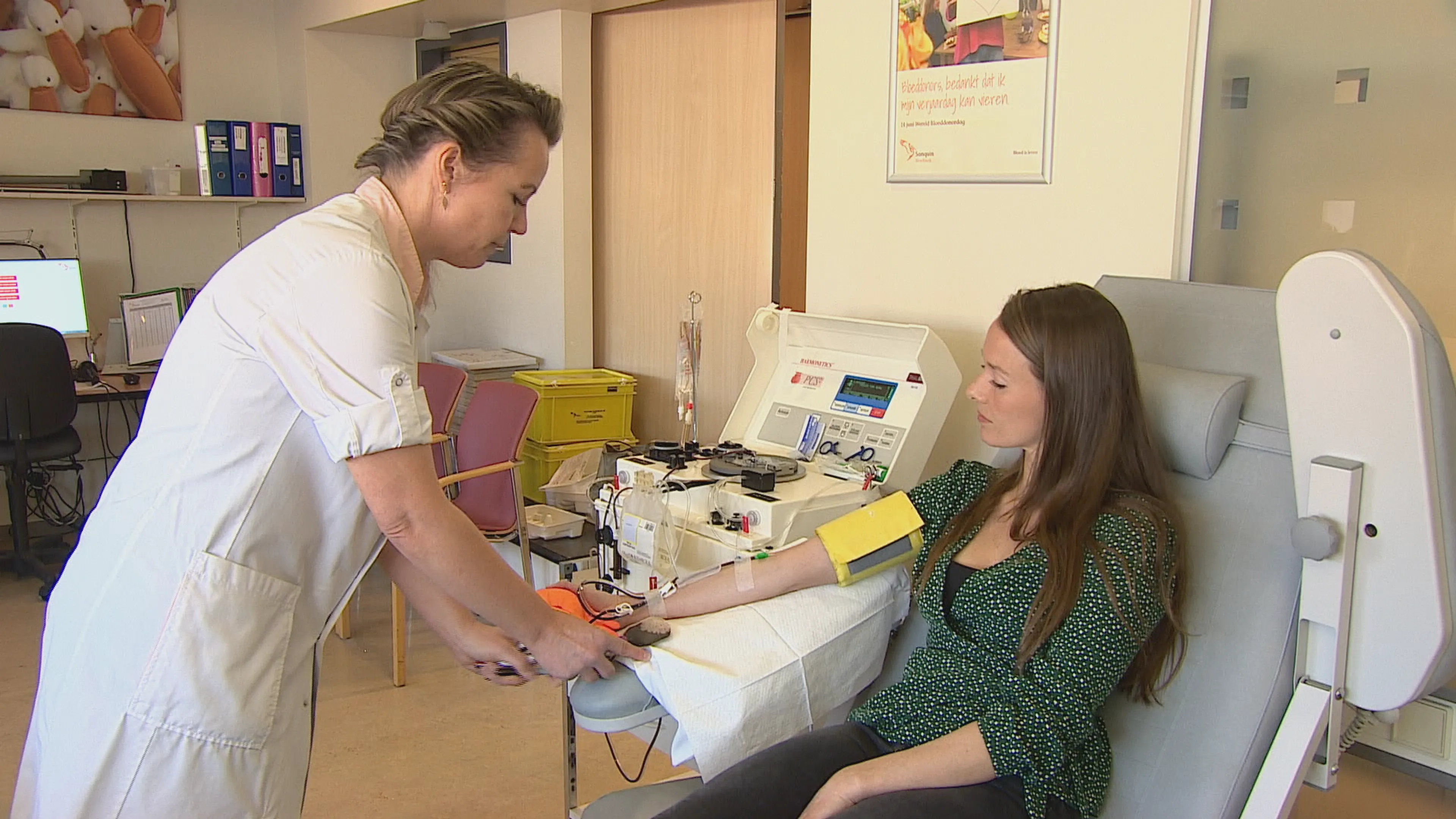 Belangrijke rol voor genezen coronapatiënten: bloedplasma afstaan