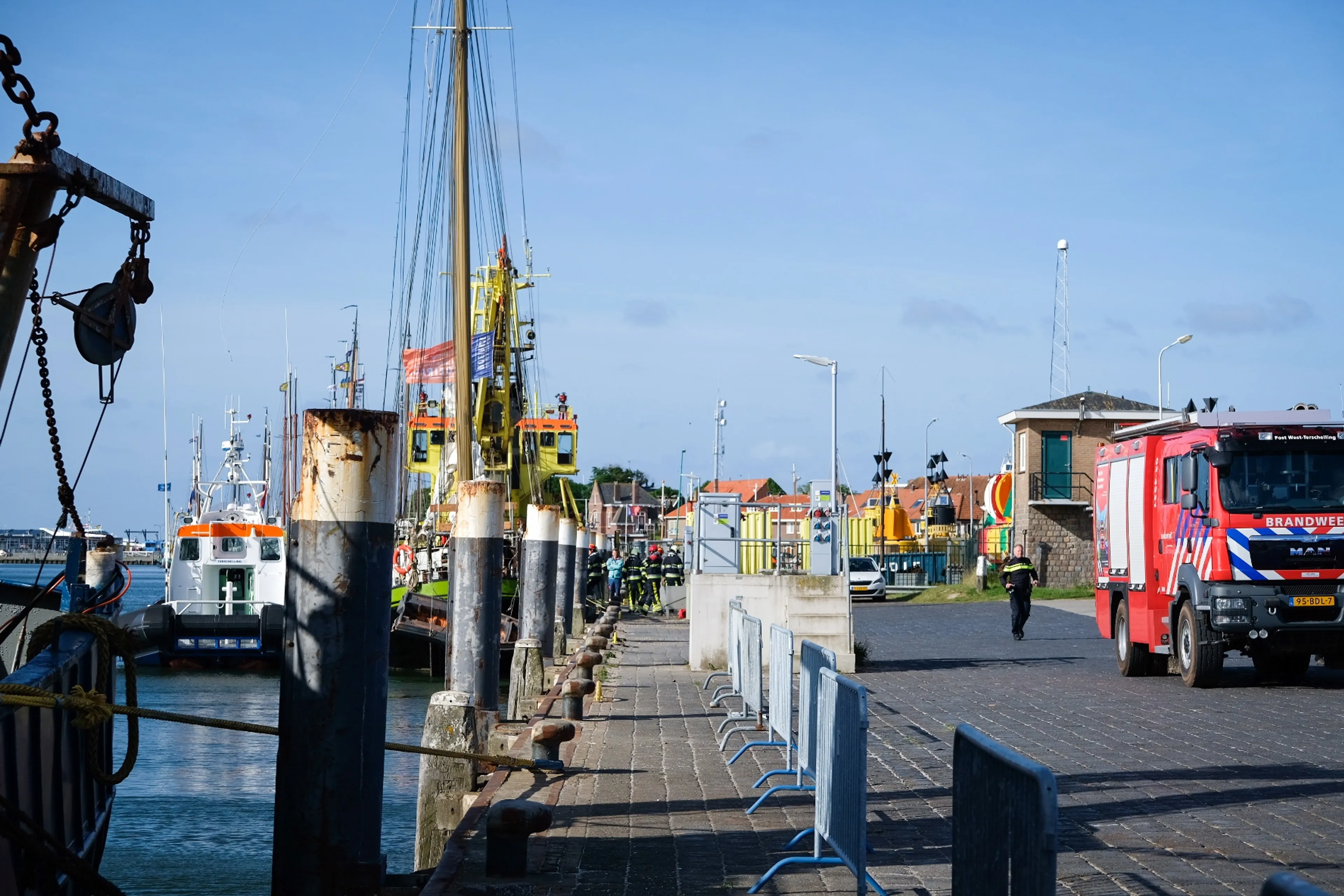 Fataal ongeval op schip bij Terschelling: dode en zwaargewonde