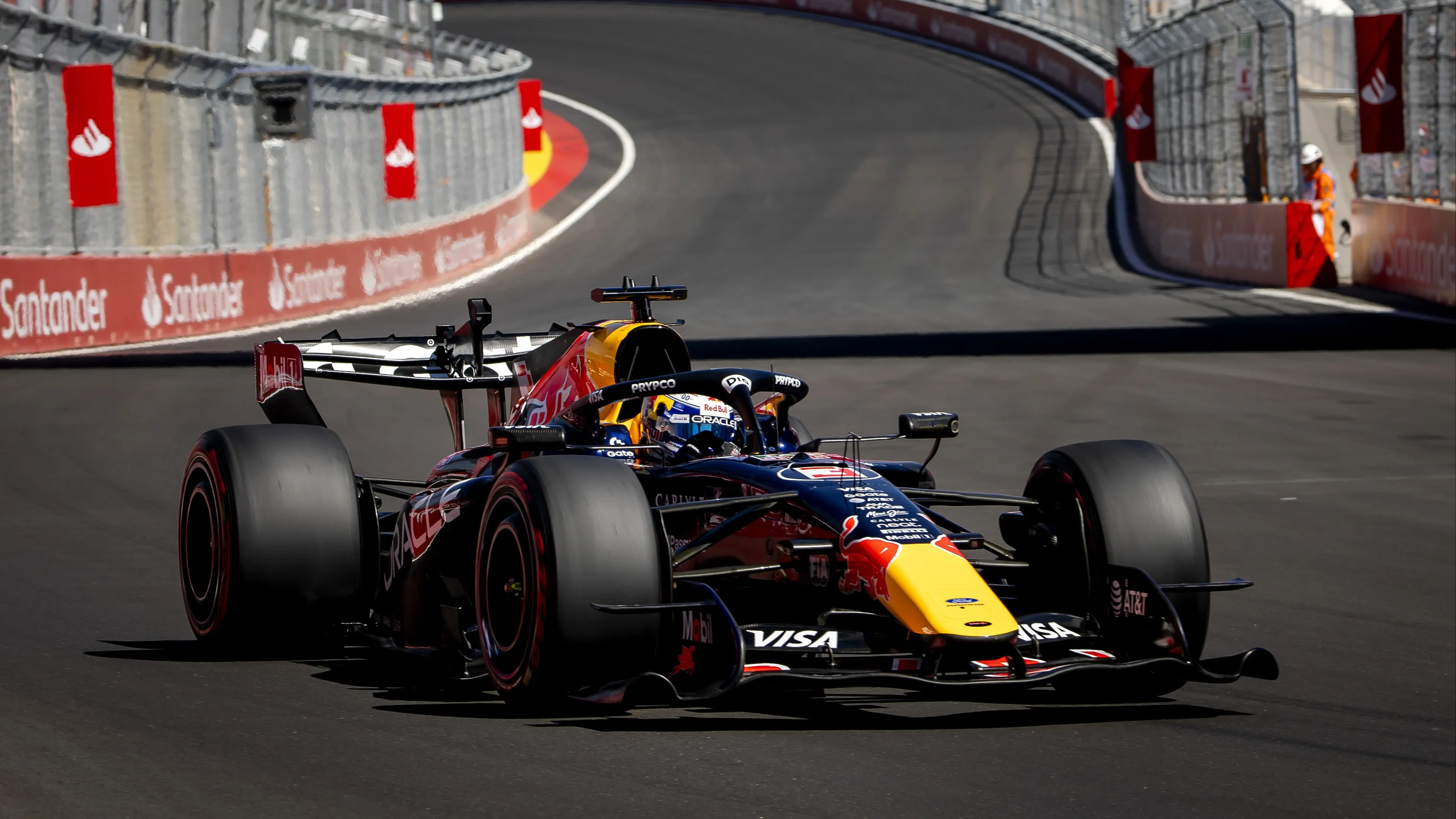 Verstappen derde in Madrid, inhalen wordt lastig op nieuw circuit