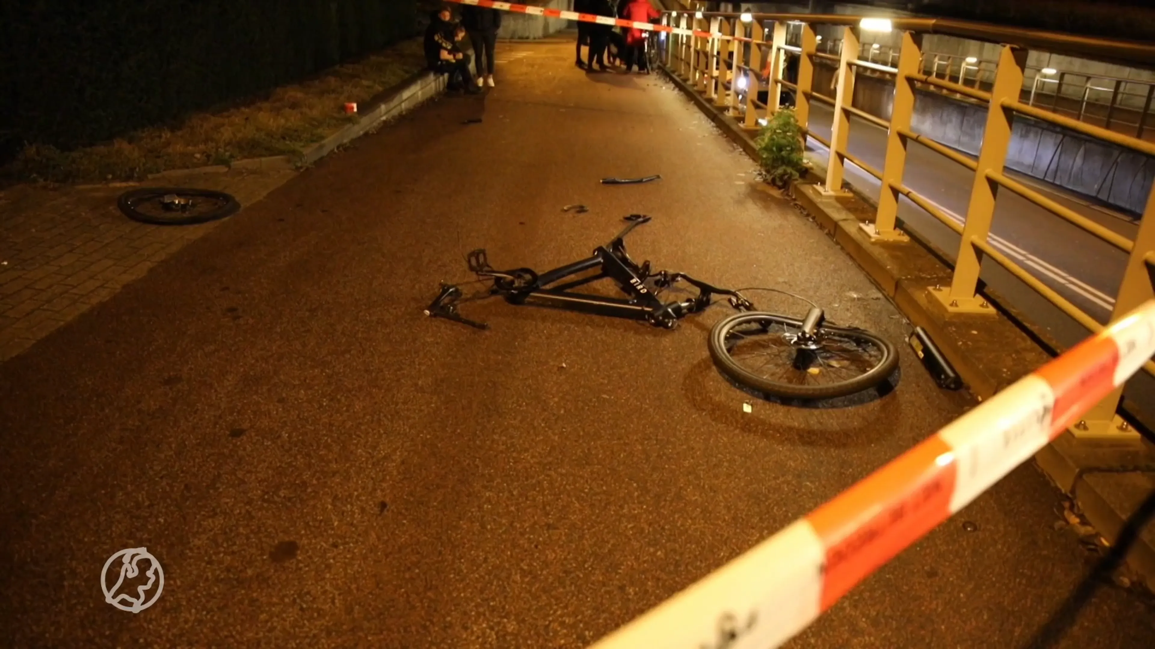 Fietser (20) overleden na ernstig ongeluk met auto in Apeldoorn