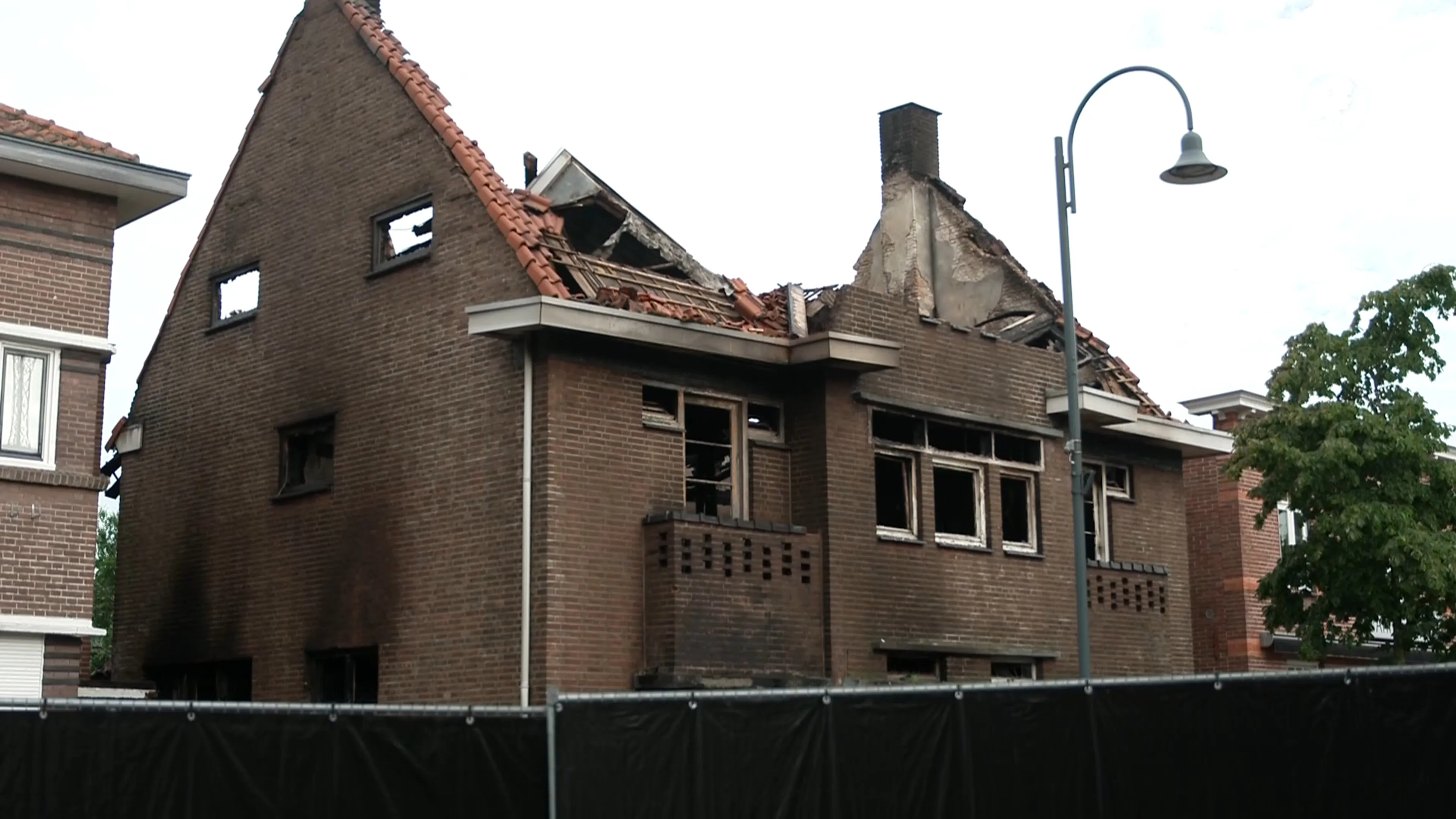 Lichaam gevonden in uitgebrande woning Rijen