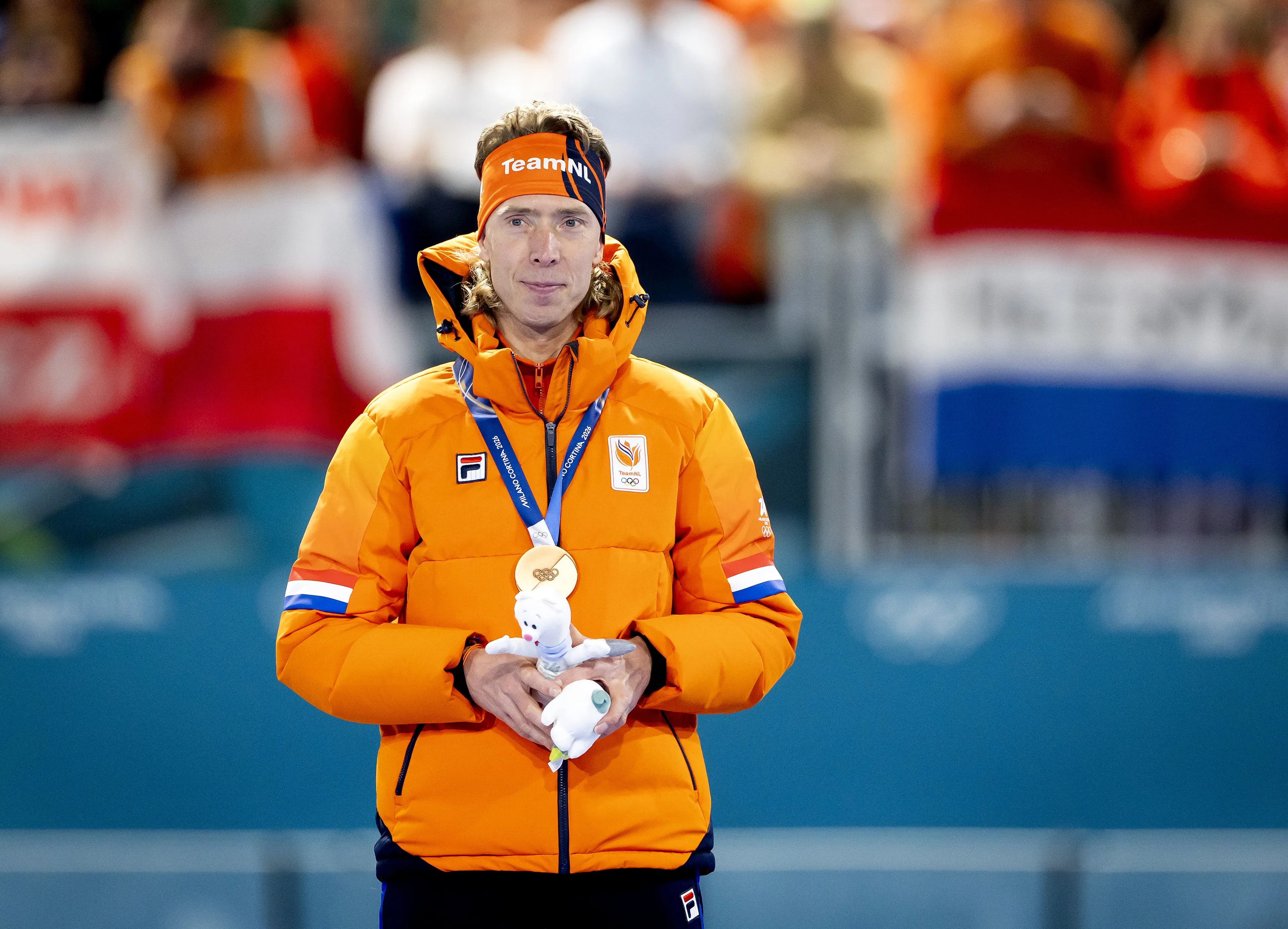 Jorrit Bergsma pakt verrassend brons op de 10 kilometer