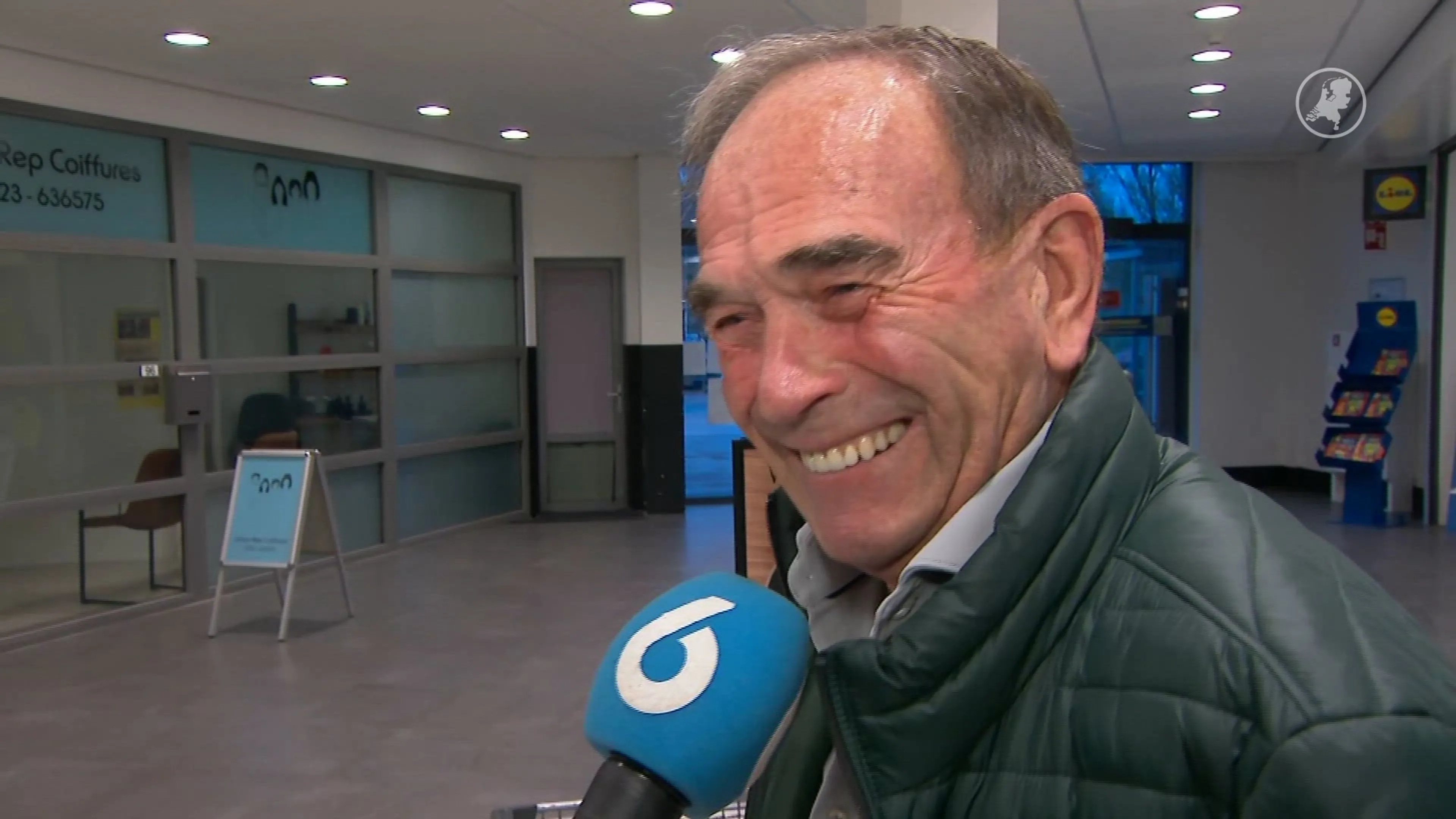 Ruim 1 op de 3 Nederlanders zoent elke dag