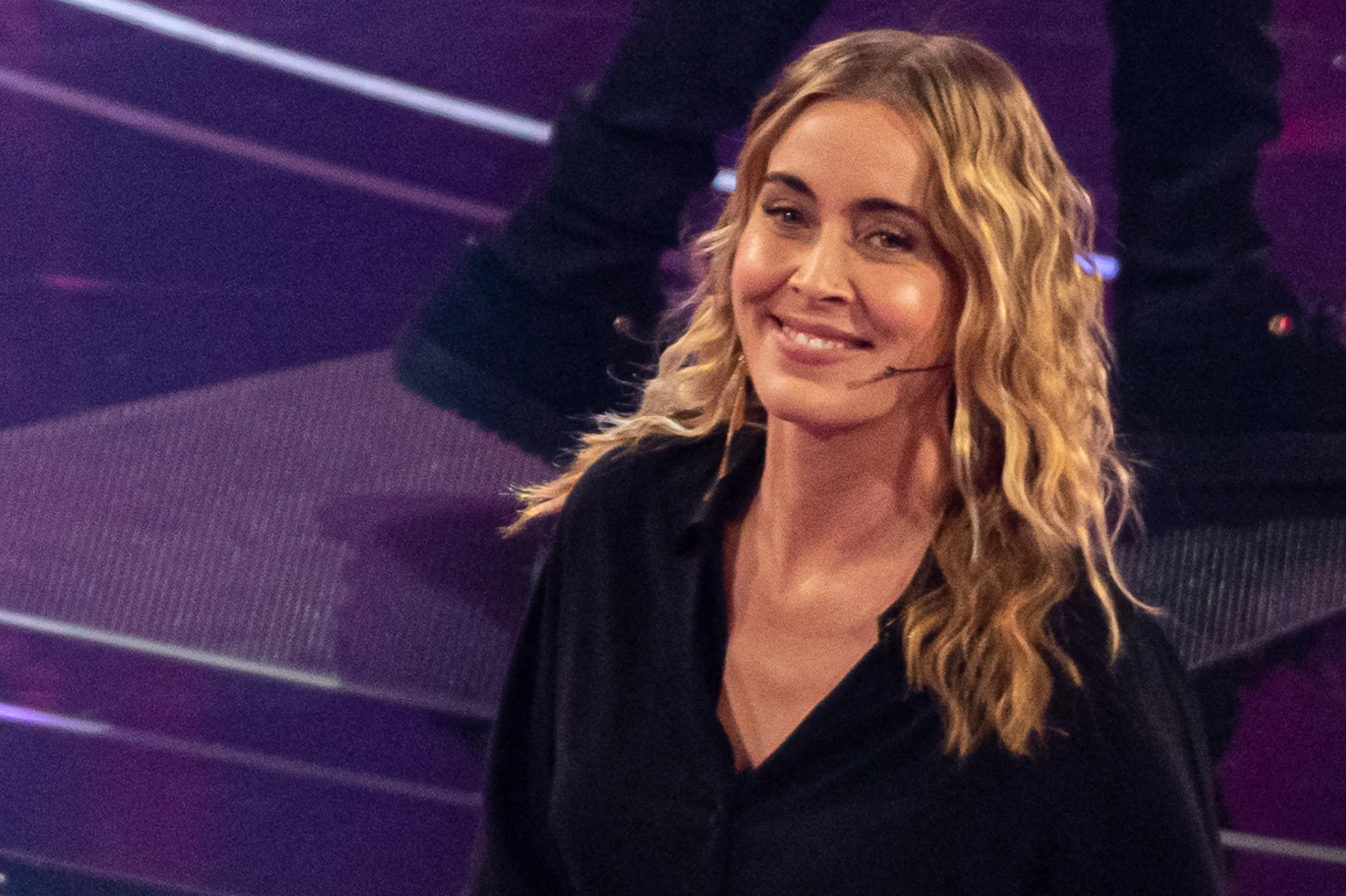 Zangeres Anouk met spoed opgenomen in ziekenhuis