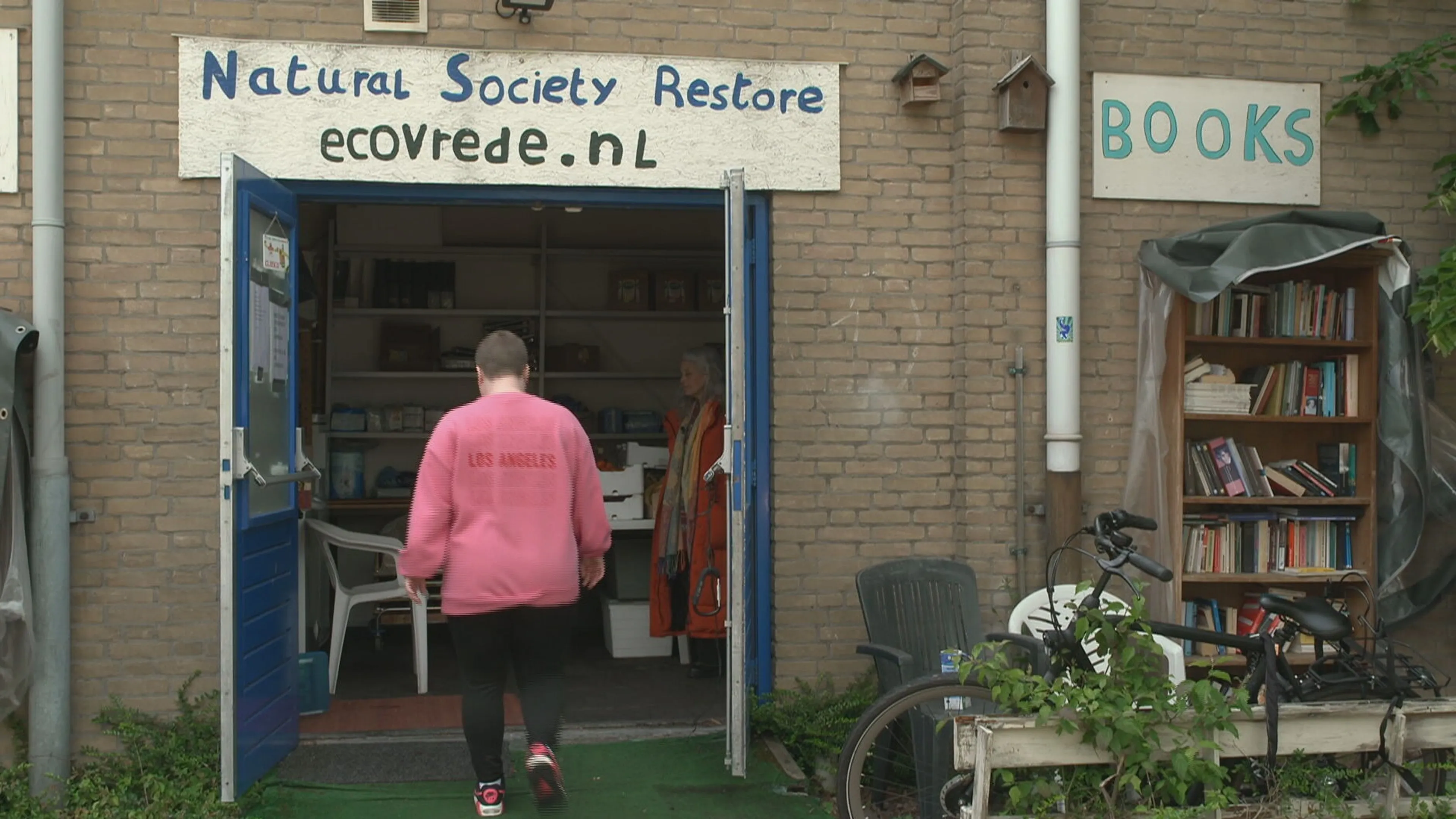 Stichting voor arme mensen in Arnhem moet van gemeente weg uit pand: 'We gaan niet'