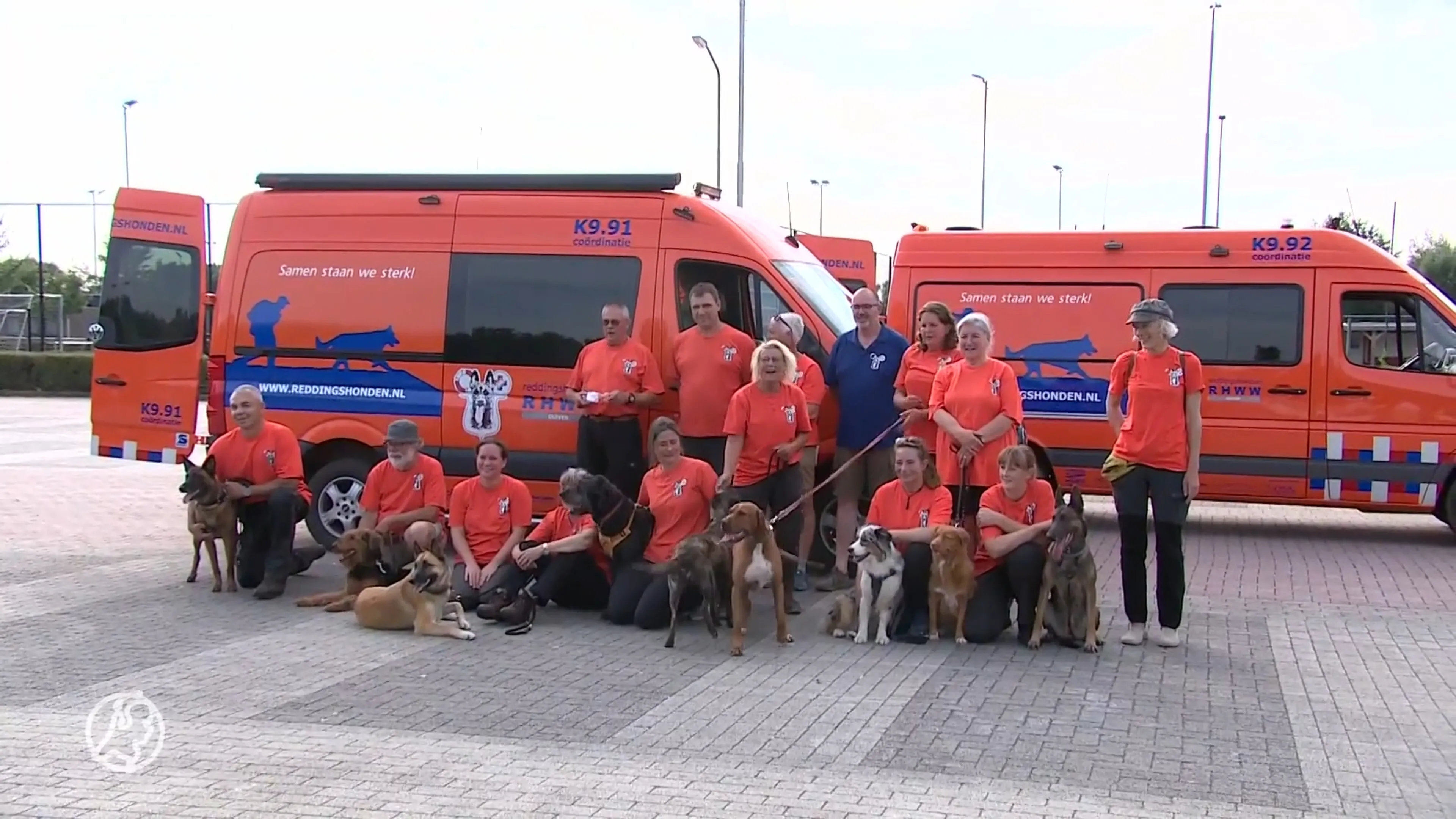 Groep vrijwilligers Stichting Reddingshonden naar Frankrijk voor vermiste Marjan