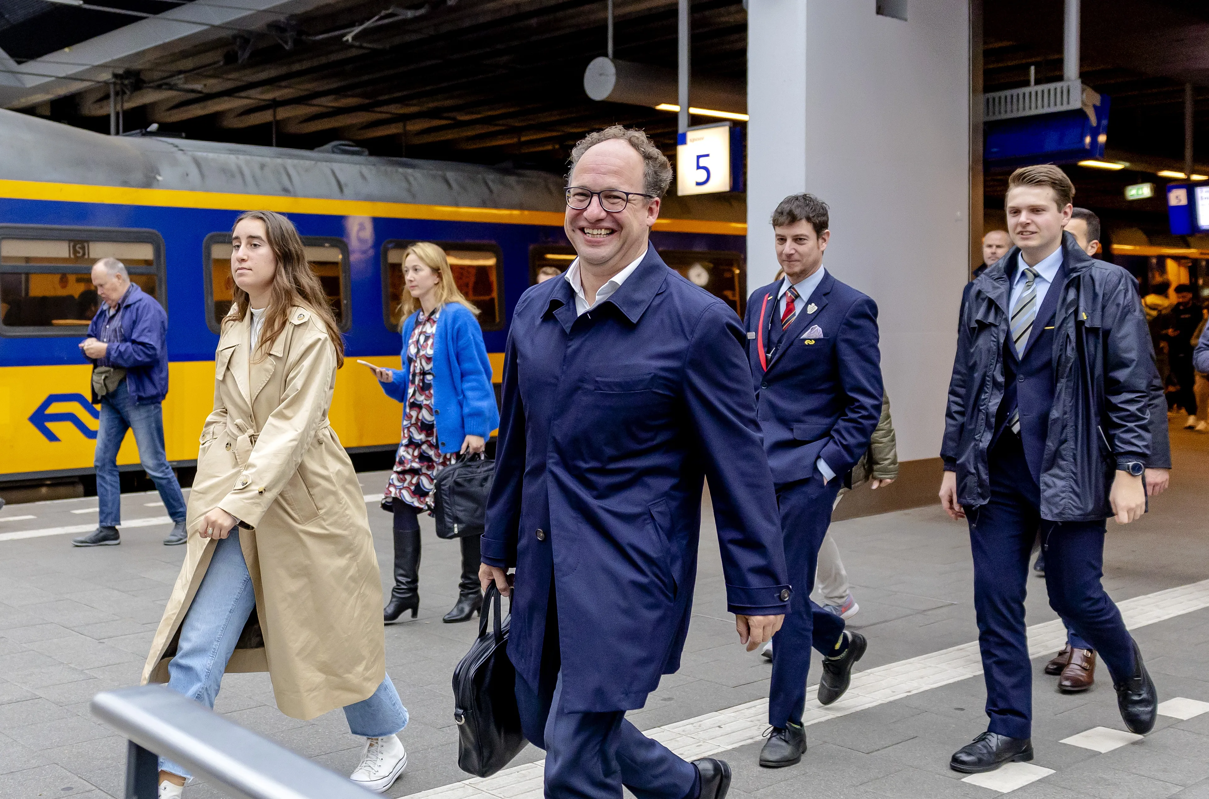 Nieuwe NS-directeur Wouter Koolmees ook aan de slag als conducteur