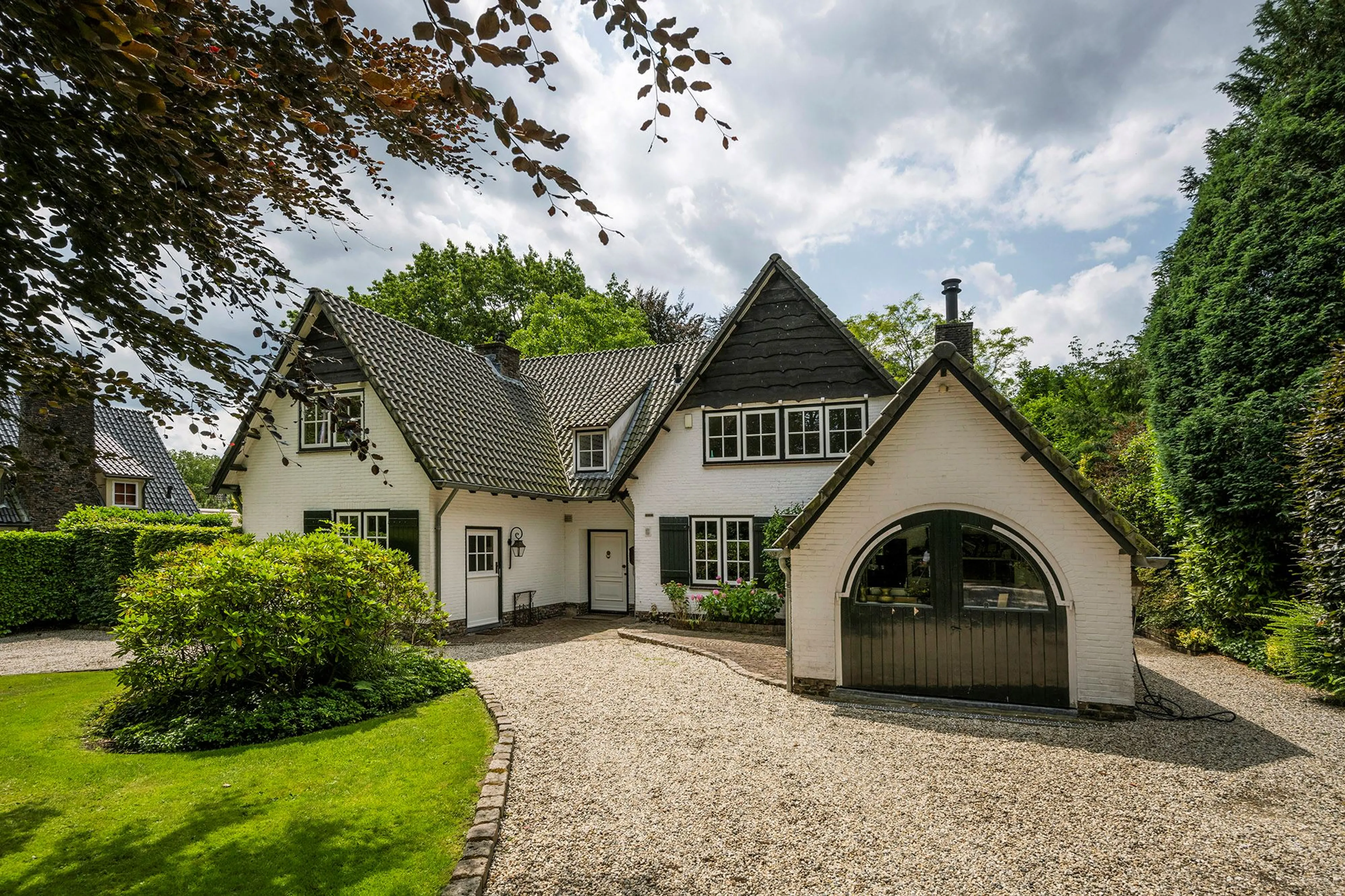 Meest bekeken huis op Funda: villa van 3 miljoen euro van Paul de Leeuw