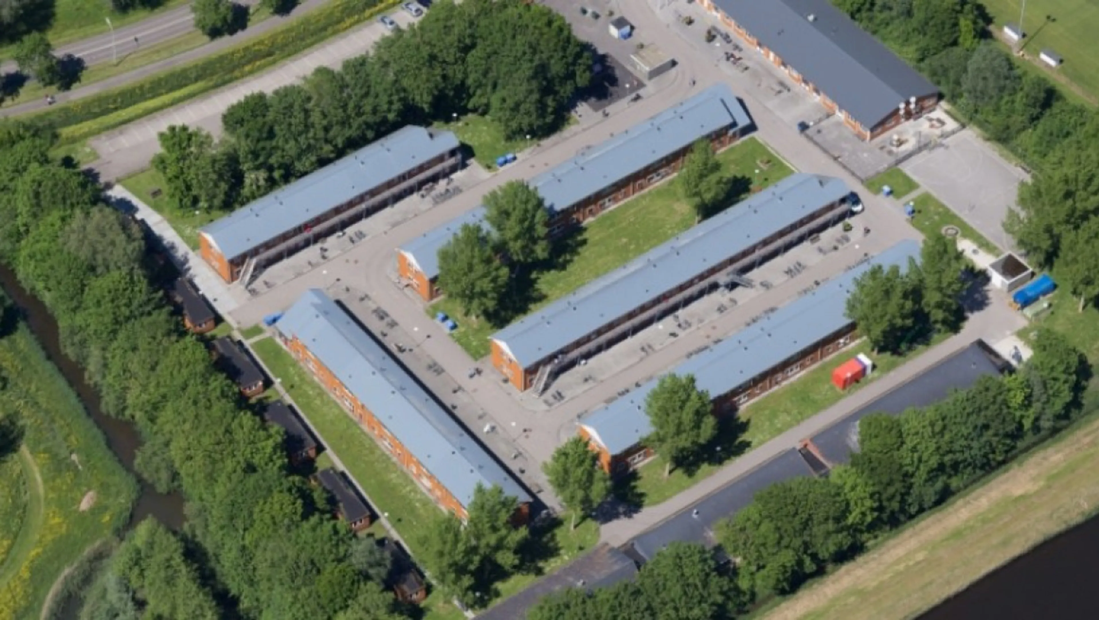 Twaalf bewoners van azc Delfzijl blijken corona te hebben