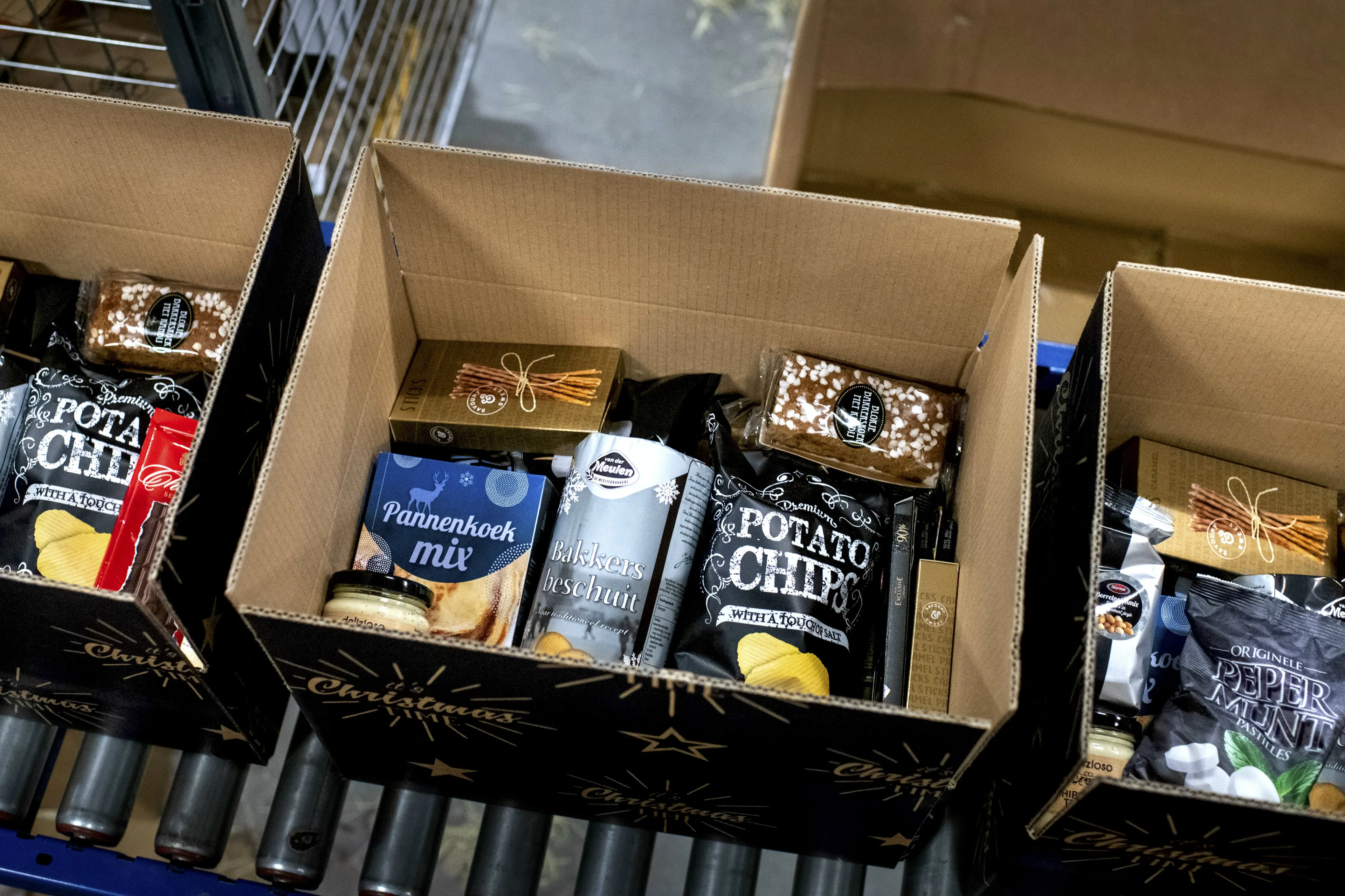 Wat moet je ermee? Nederlanders zetten kerstpakket weer online te koop