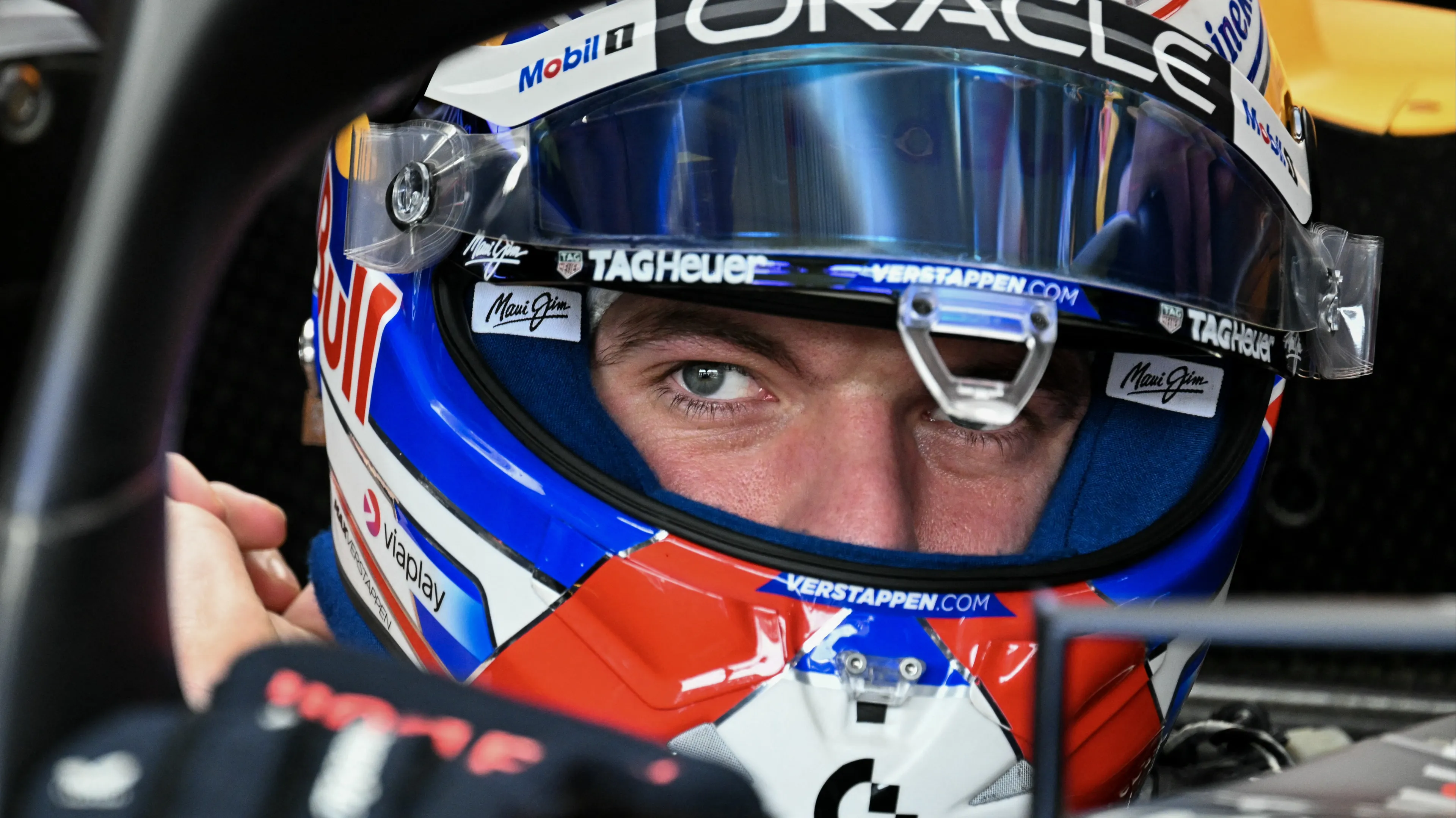 Verstappen begint Grote Prijs van Hongarije vanaf achtste plaats
