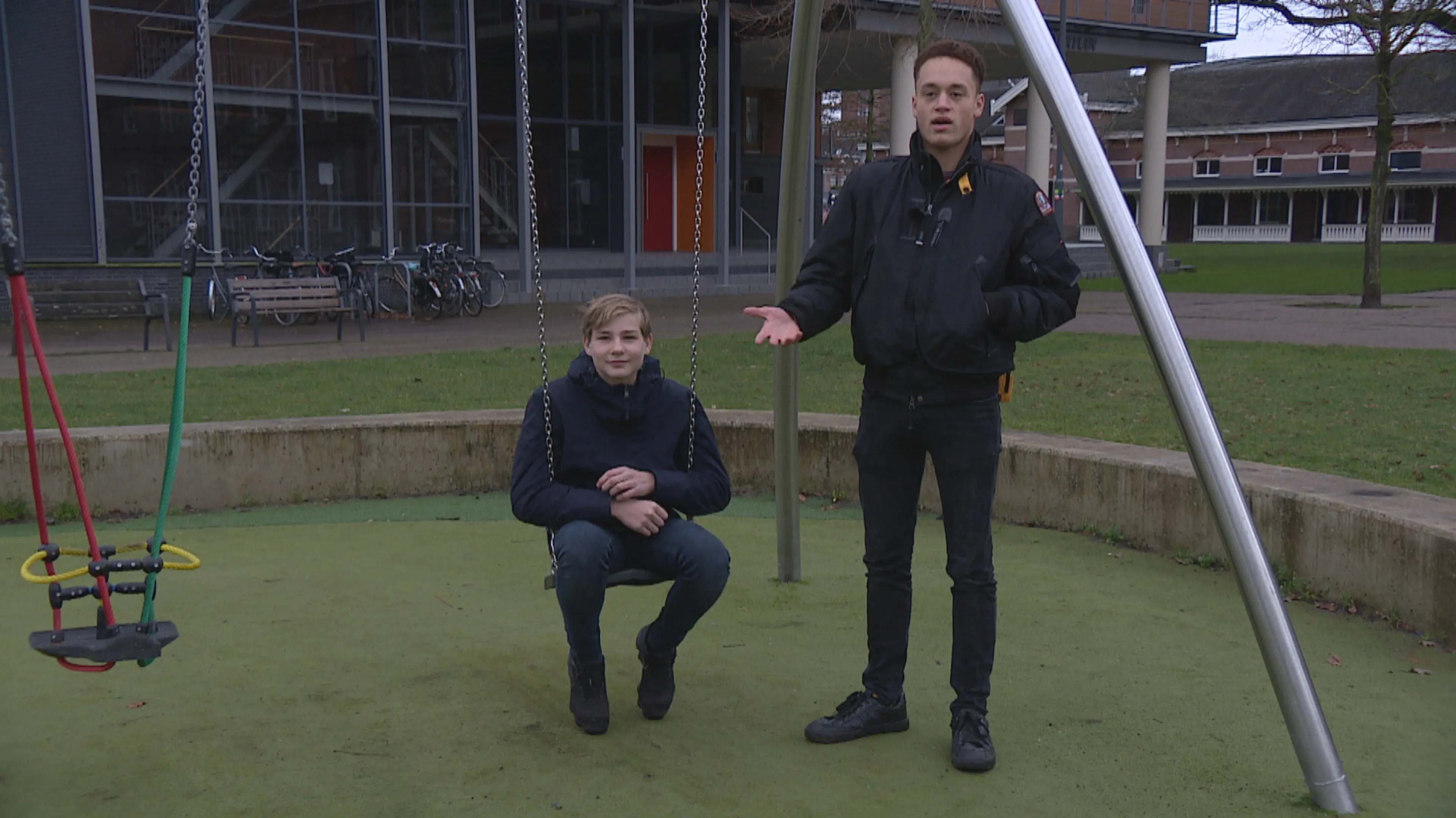 'Illegaal' schommelende jongens in Breda zijn schuldig, maar krijgen geen straf