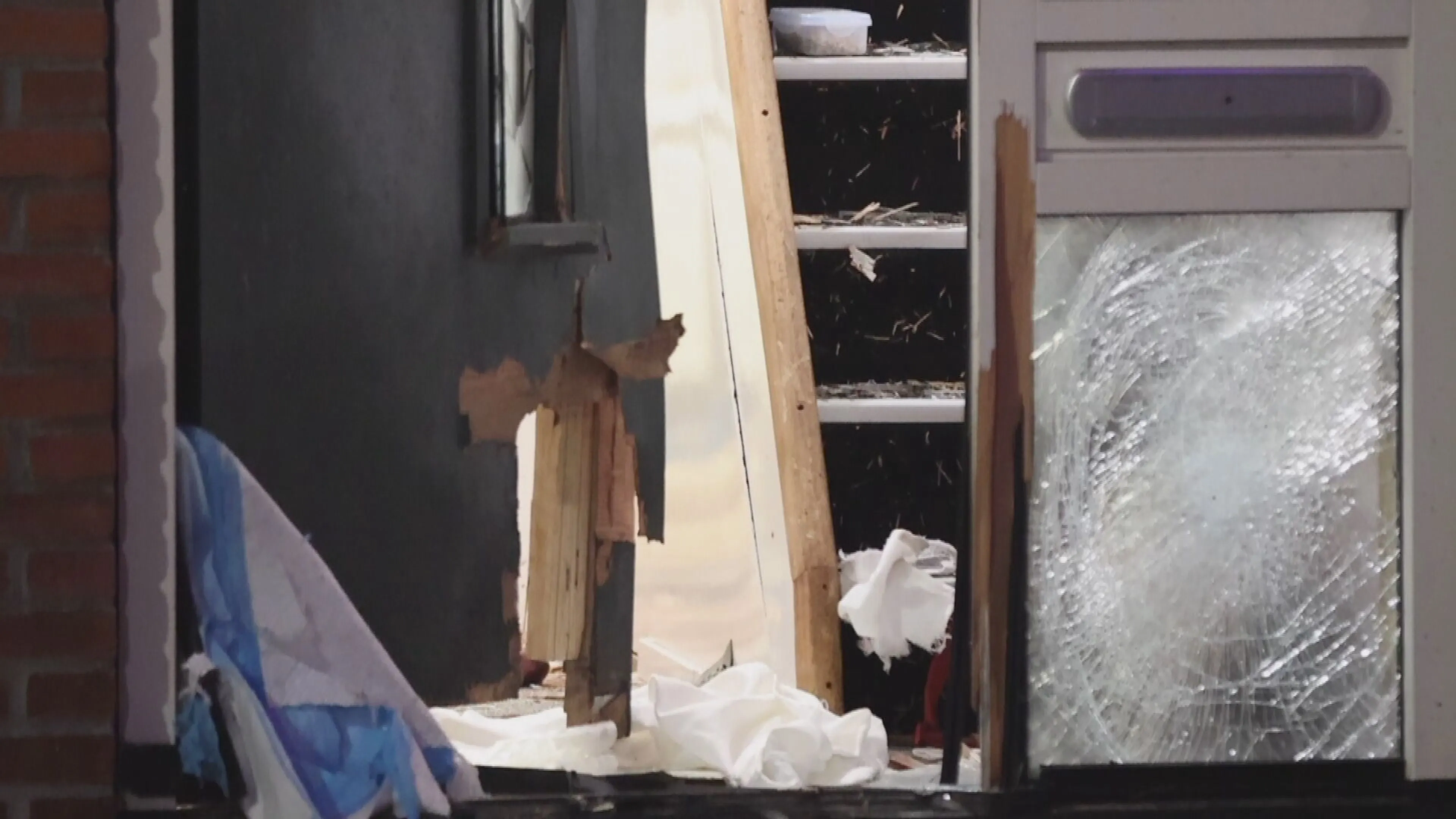 Explosie richt ravage aan bij woning in Nootdorp