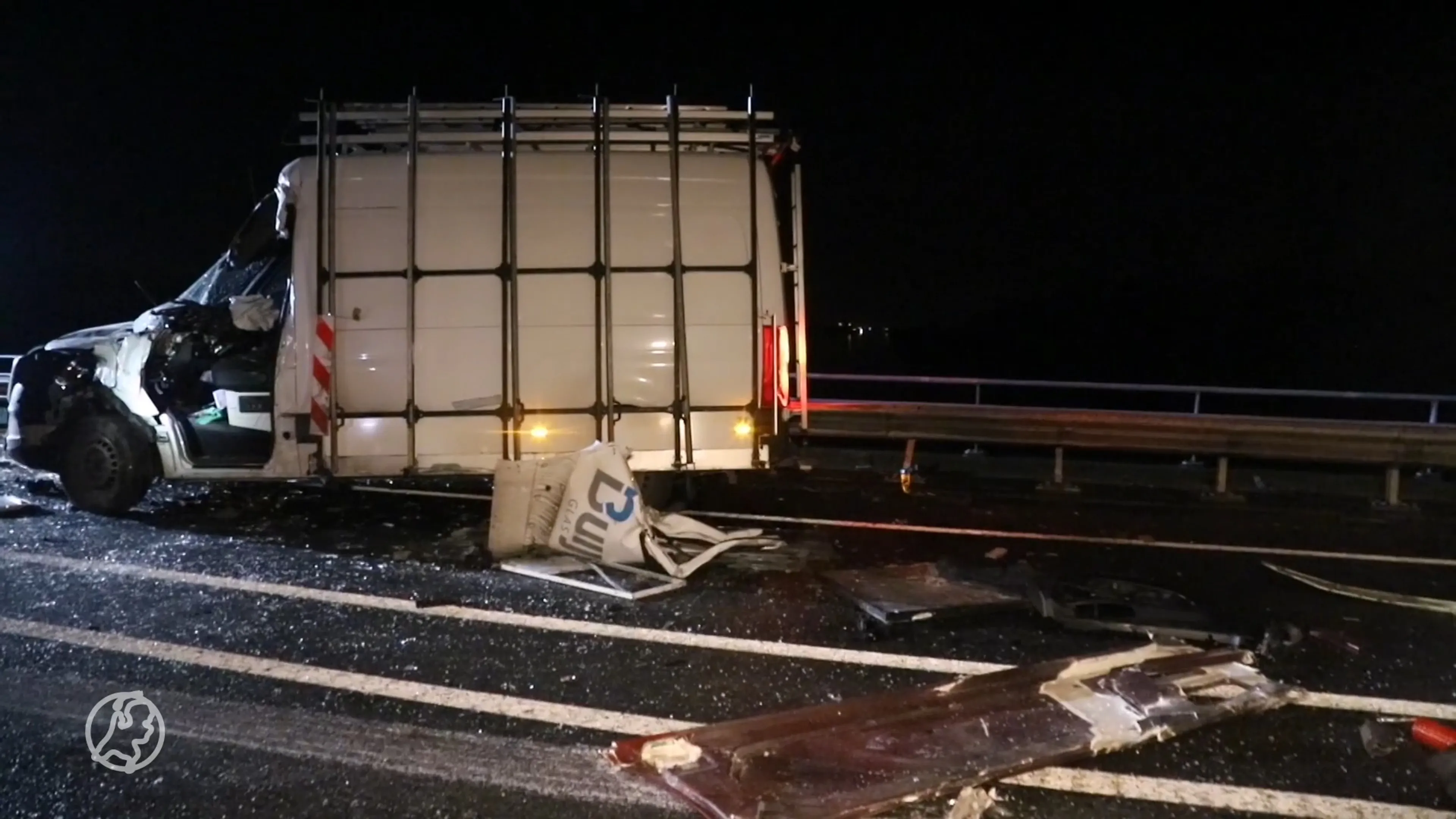 Ravage op brug door gladheid in Gelderse Rijswijk