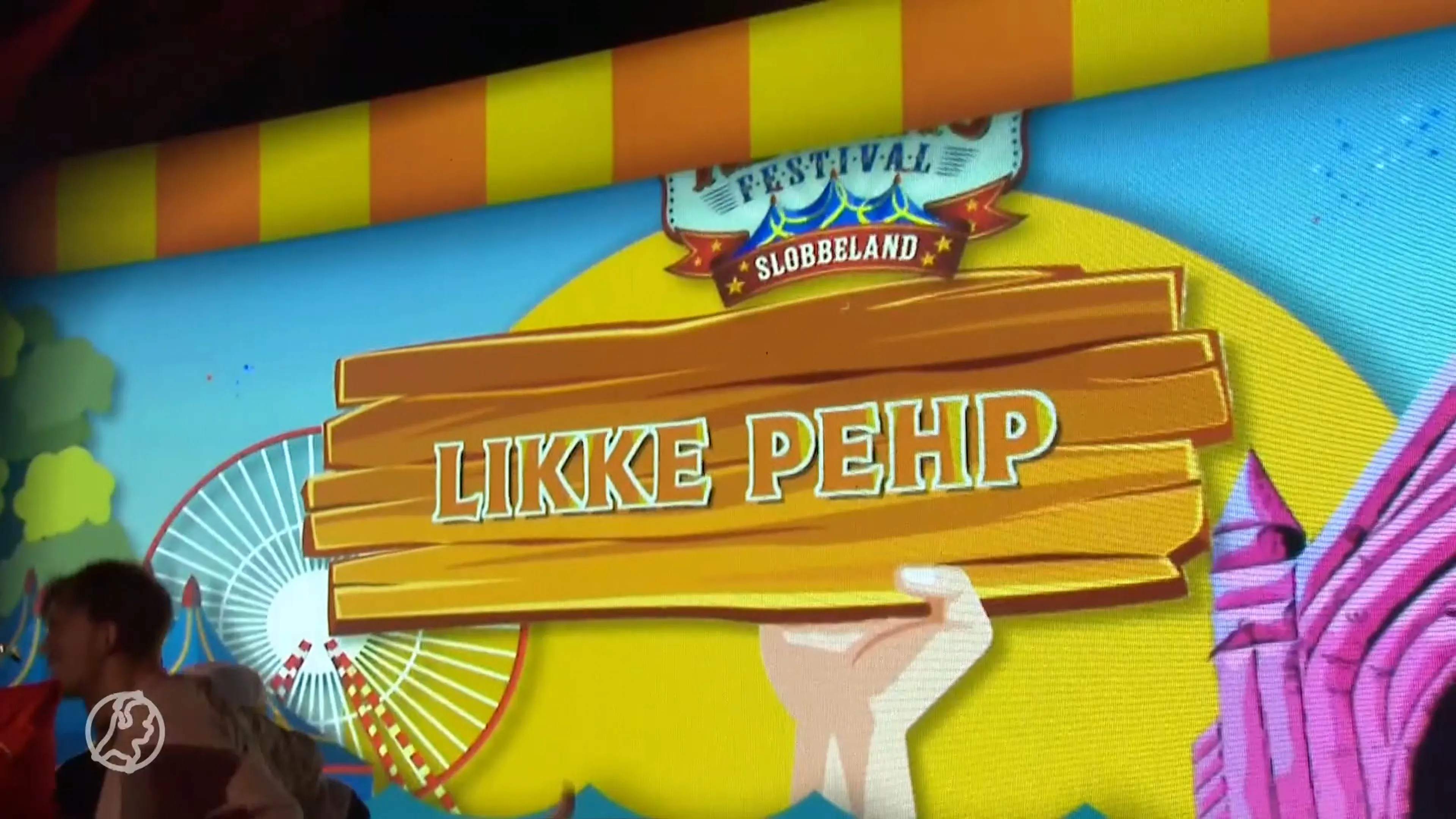 Volendammers gaan uit hun dak op nieuwe hit Blikkendag: 'Te gek voor woorden'