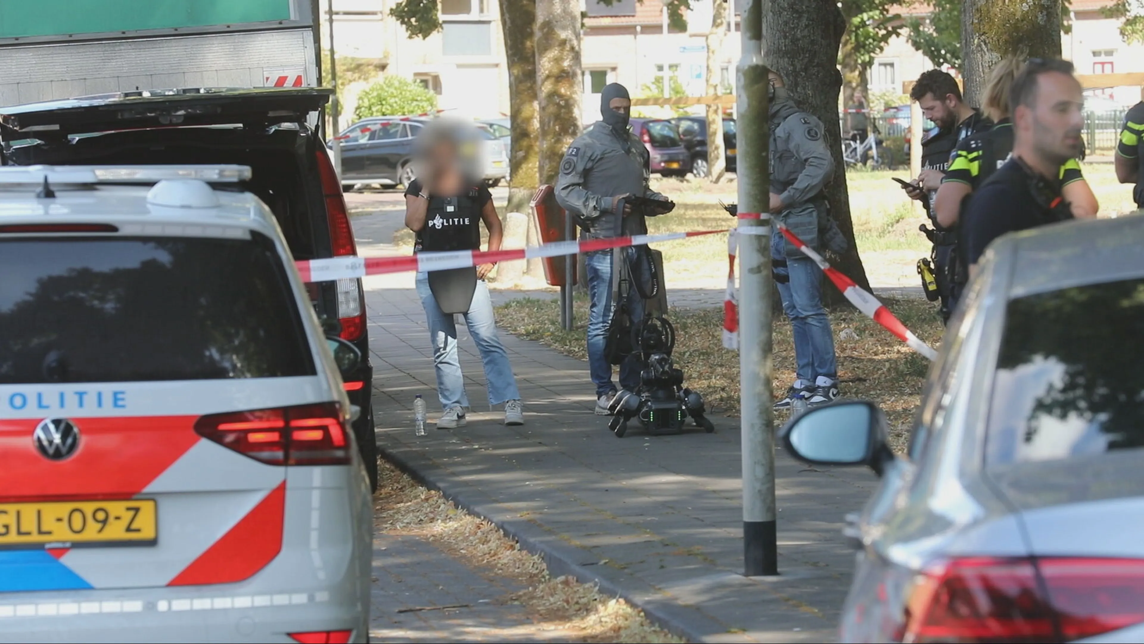 Spannende uren in Roosendaal: onderhandelaars krijgen man uit woning