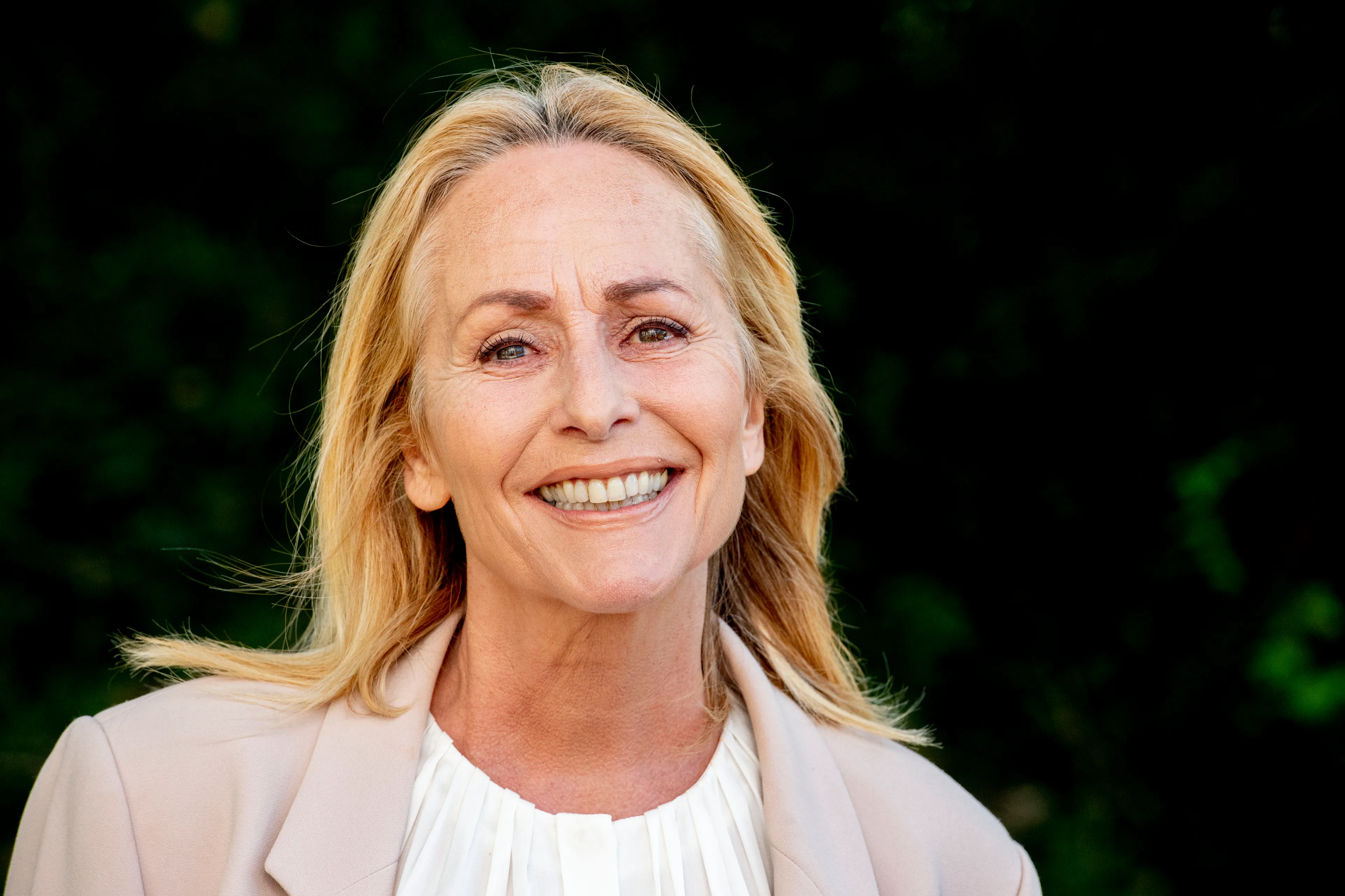 Angela Groothuizen over grensoverschrijdend gedrag Meat Loaf: 'Hij stak zijn tong erin'