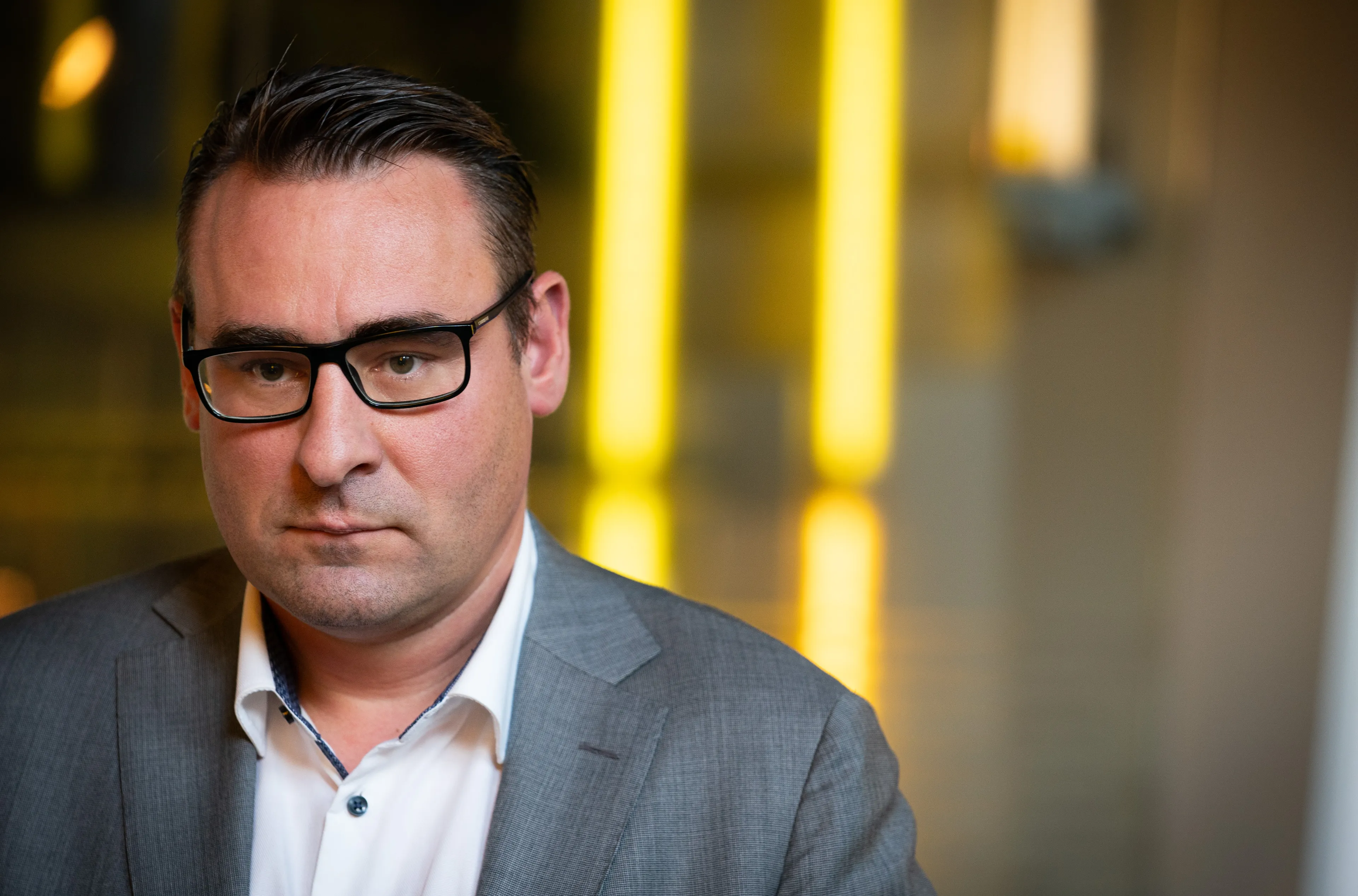 Code Oranje in Den Haag: Richard de Mos gaat met politieke partij voor Kamerzetels