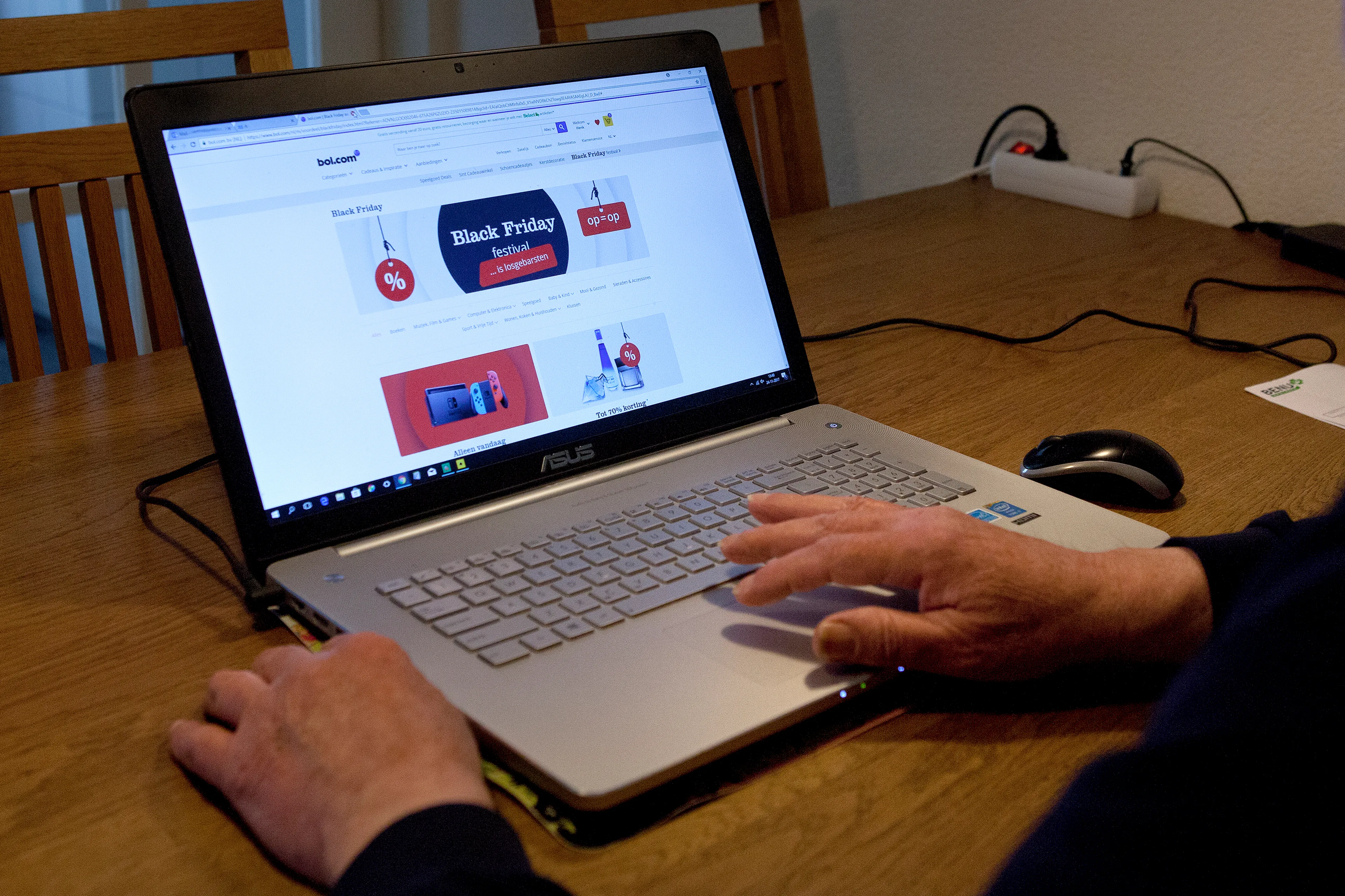 Black Friday liet de kassa's van webshops flink rinkelen dit jaar