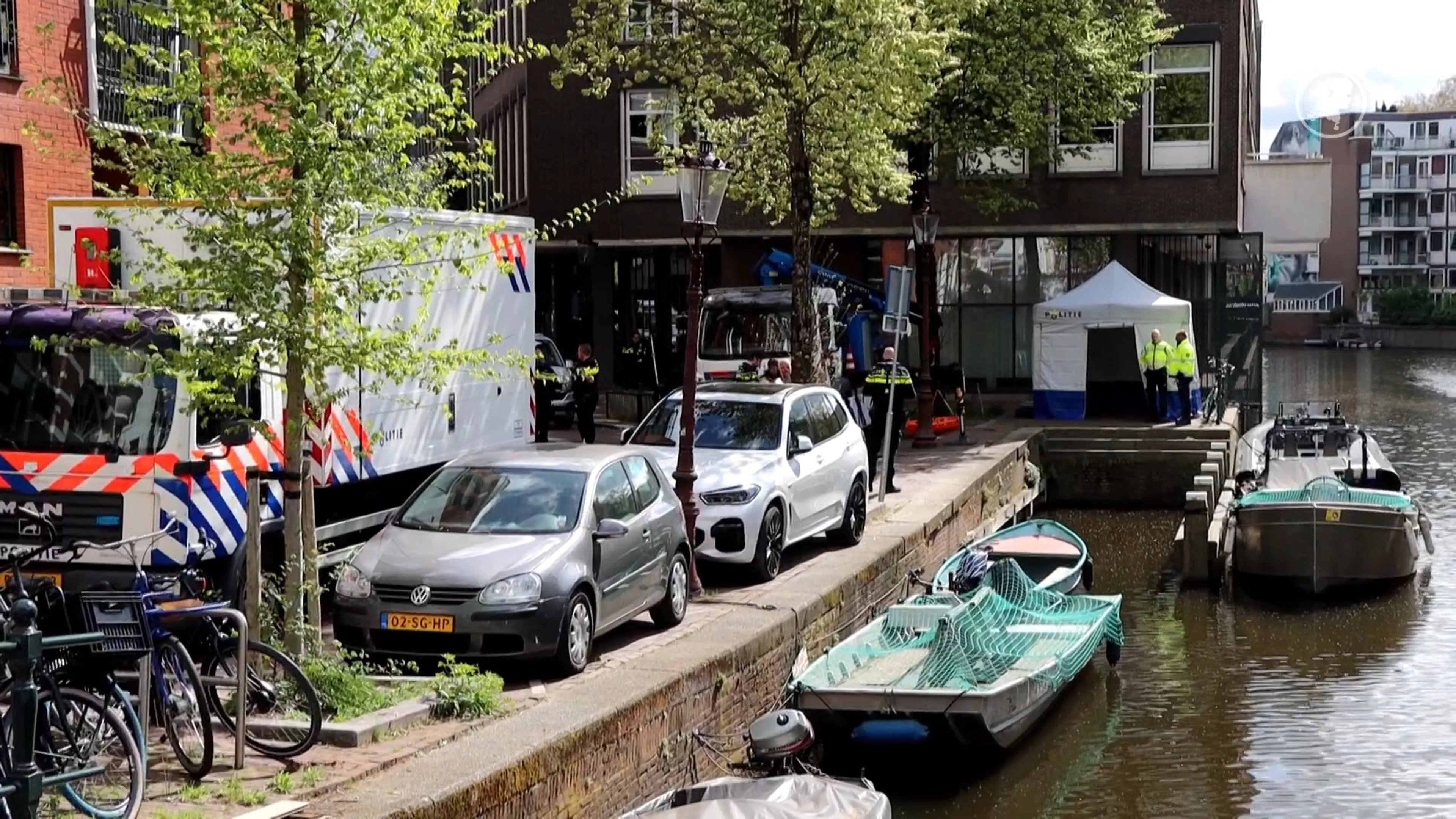 Lichaam gevonden in het water in Amsterdam