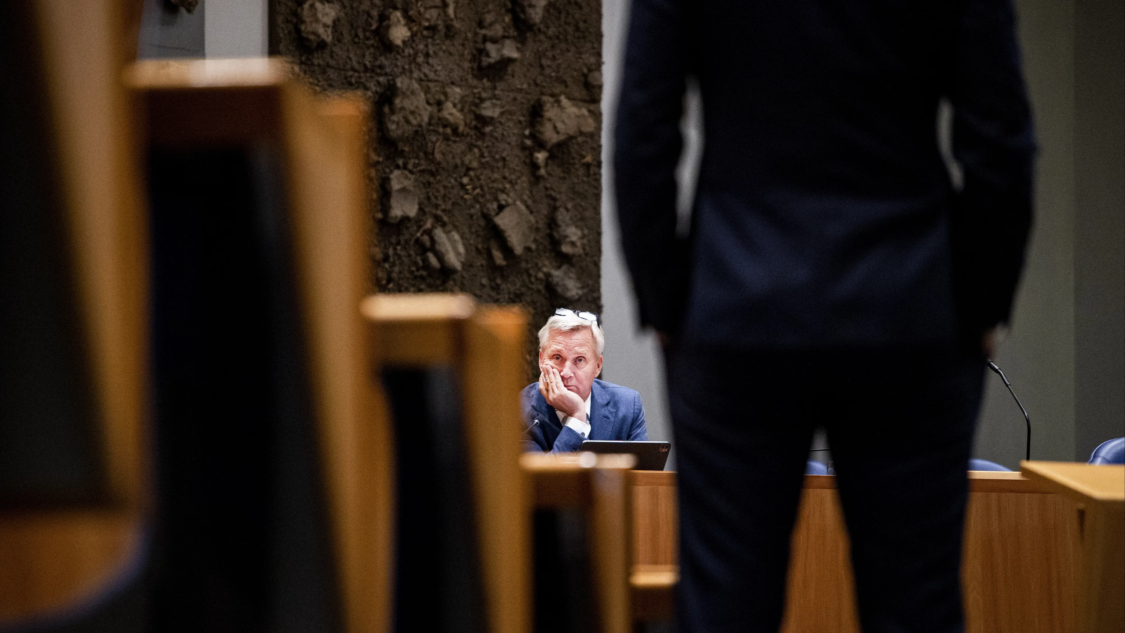 Tot op bot verdeelde Eerste Kamer debatteert over spreidingswet