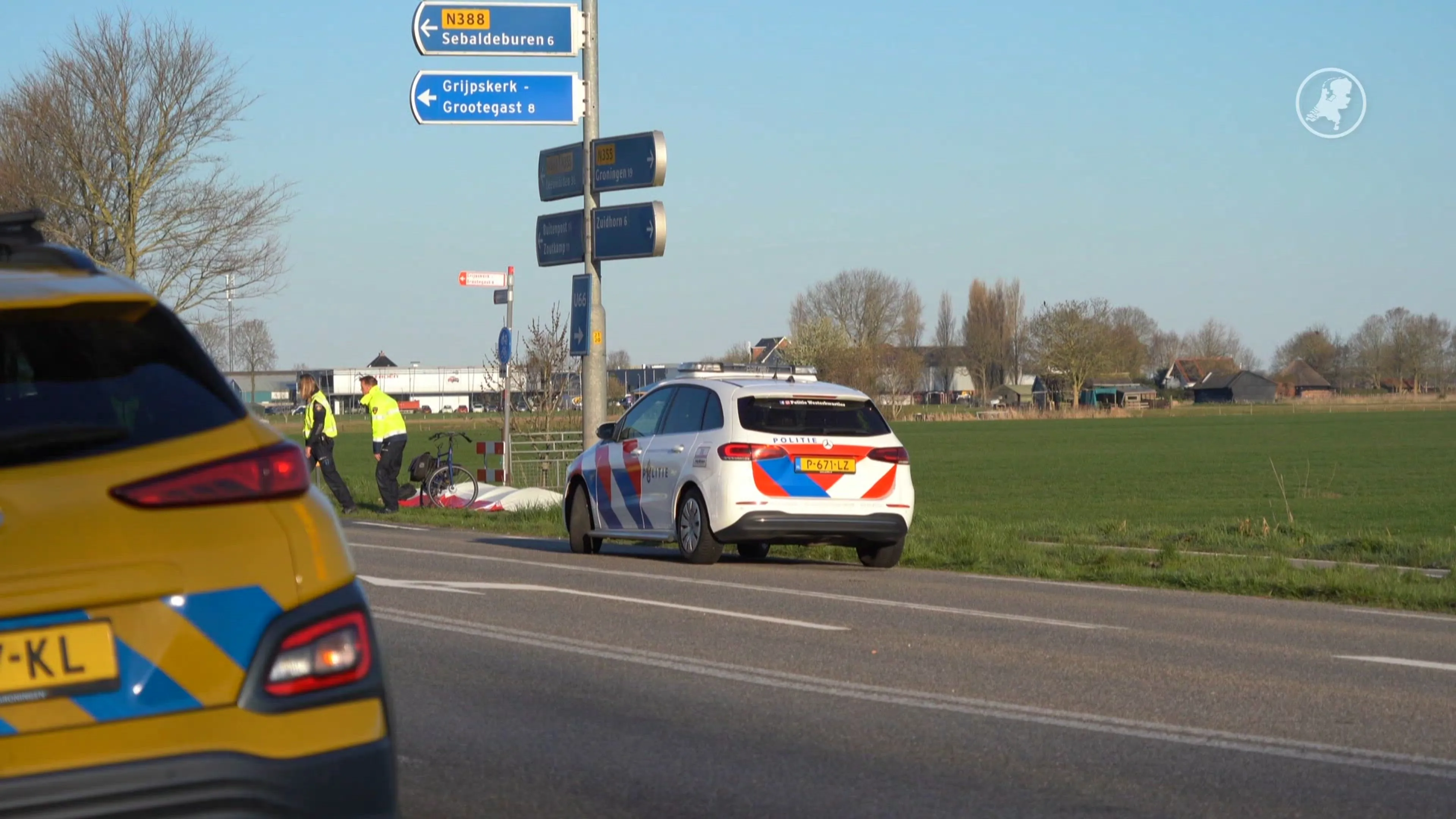 Persoon om het leven gekomen nadat vrachtwagen lading verliest