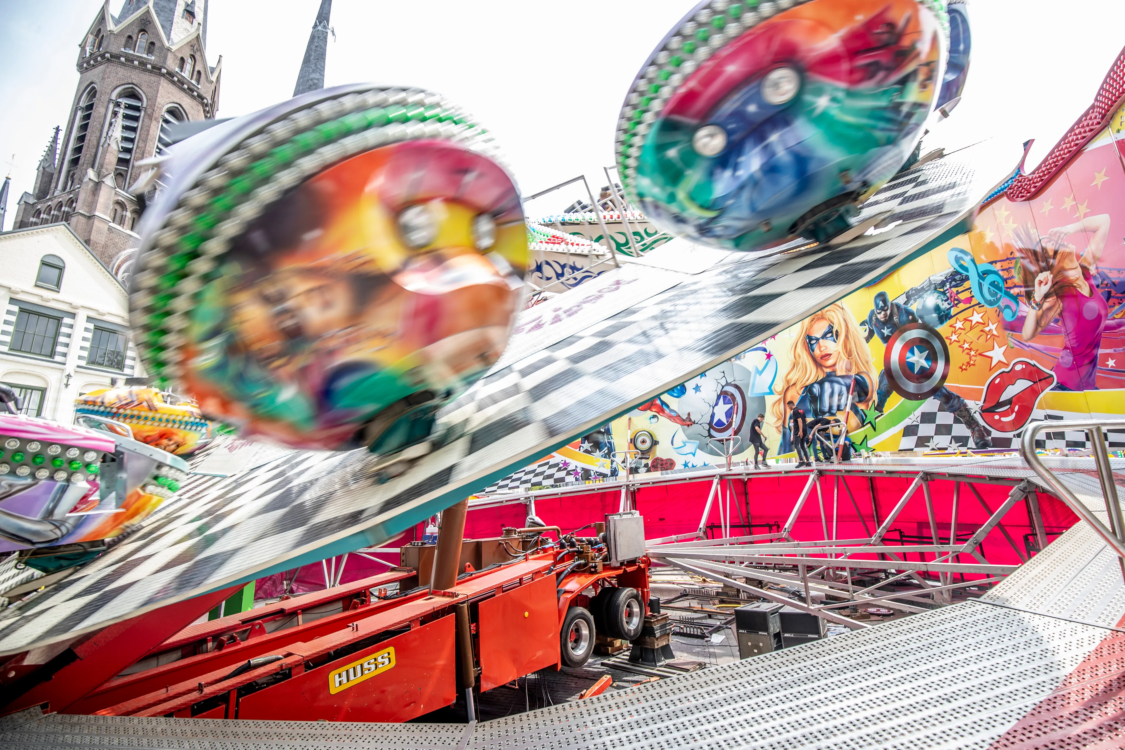 Vakantiekermis Tilburg net even anders van start met 'slechts' 50 attracties