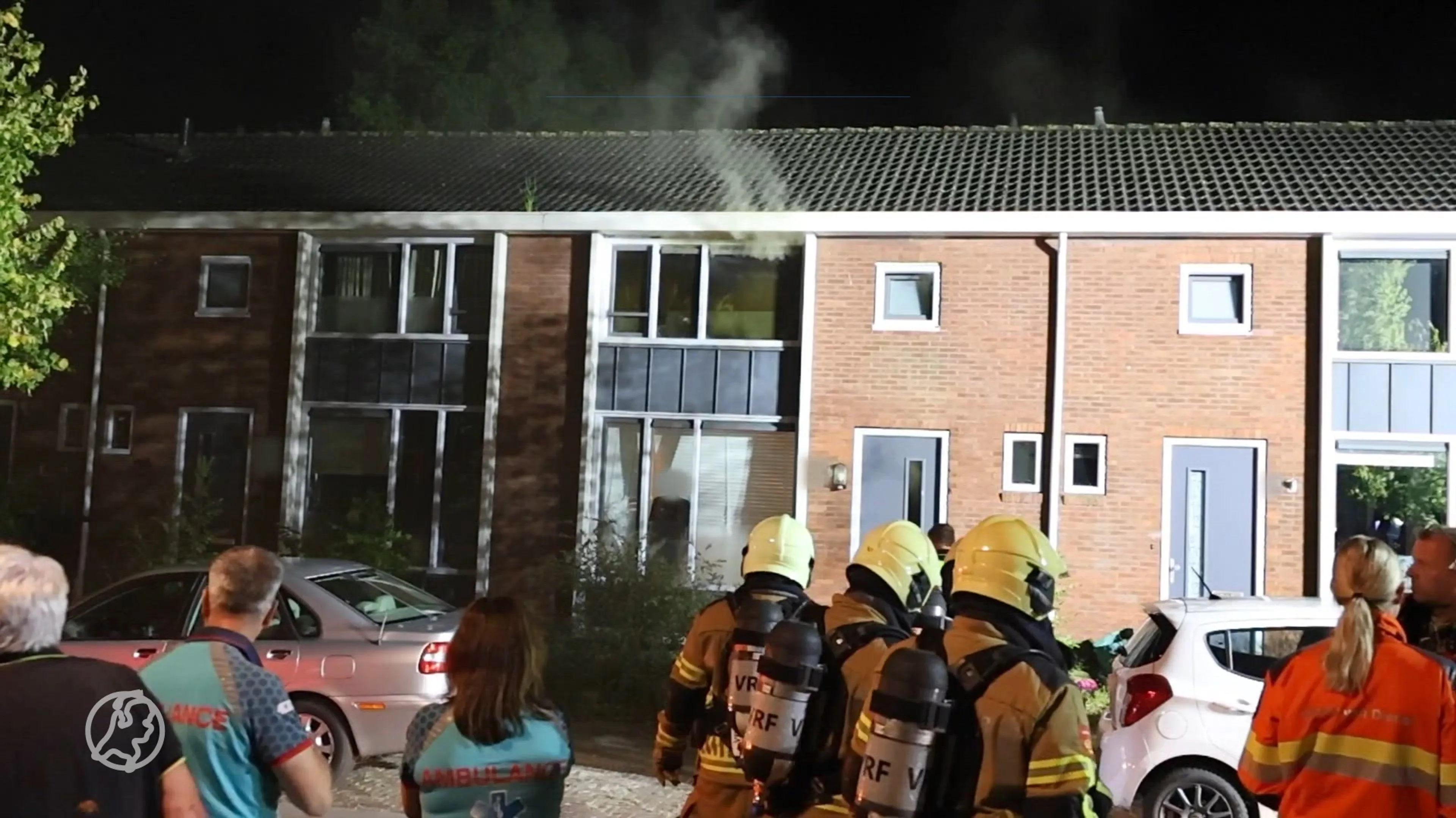 Buurtbewoners Wirdum over woningbrand in straat: 'Het is een vreemde man'
