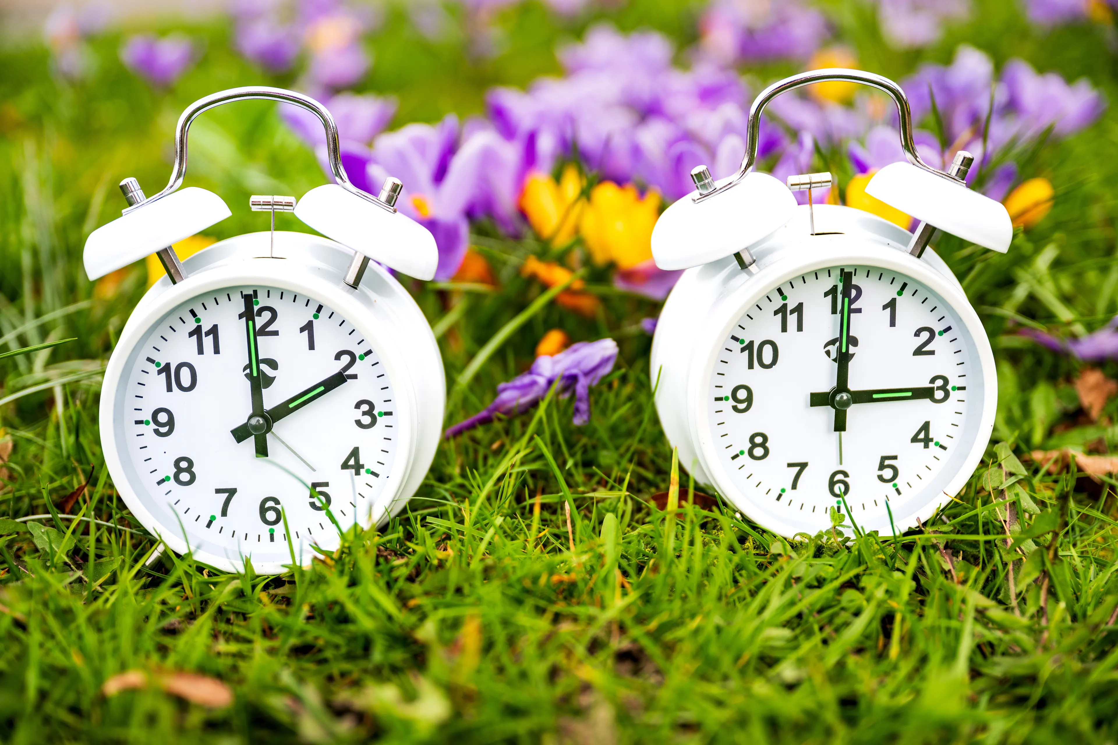 Uur voor- of achteruit? Zomertijd gaat dit weekend weer in