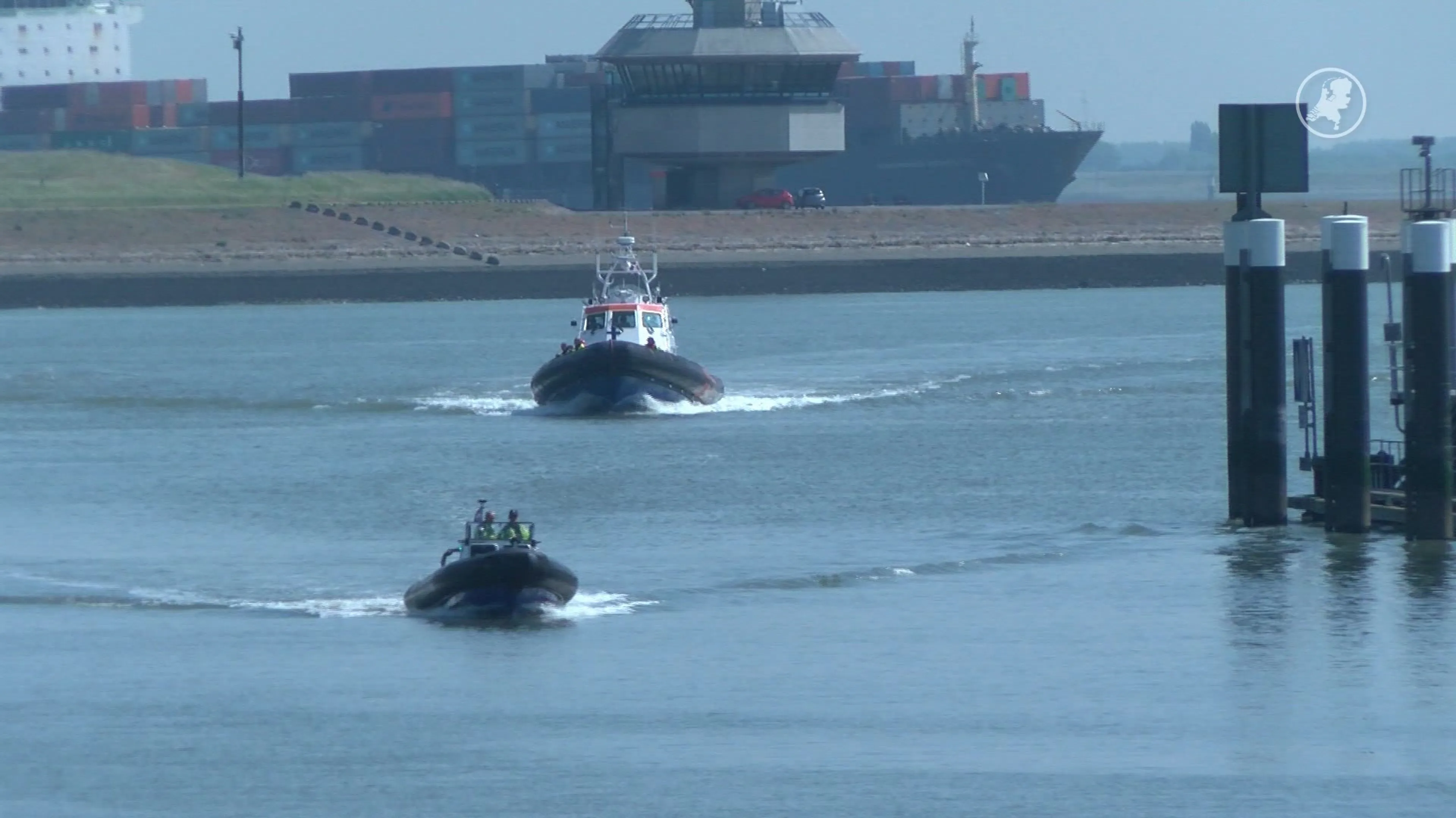 Bemanningsleden gered na aanvaring Westerschelde
