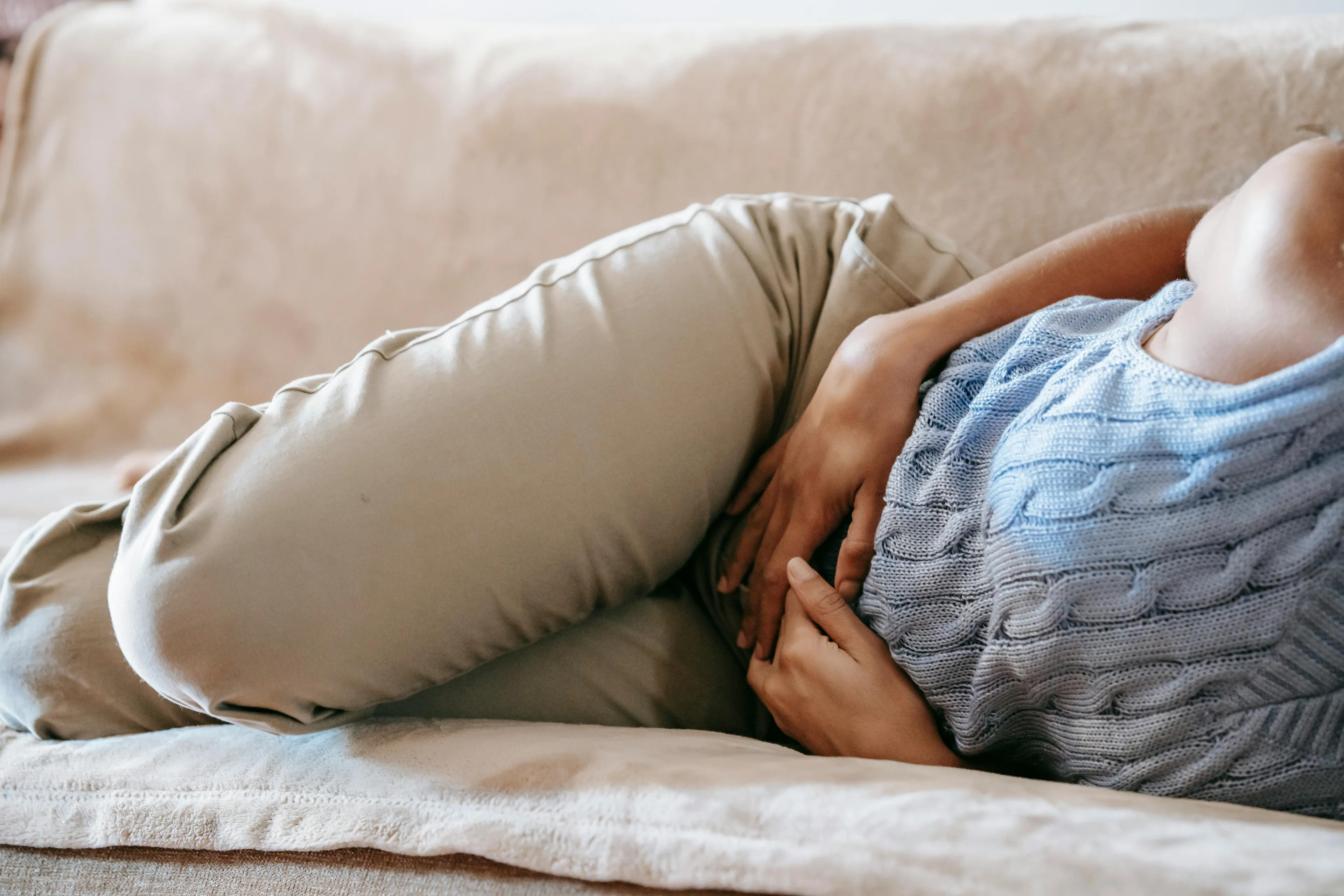 'Jonge vrouwen steeds vaker naar buitenland voor extreme buikoperaties'