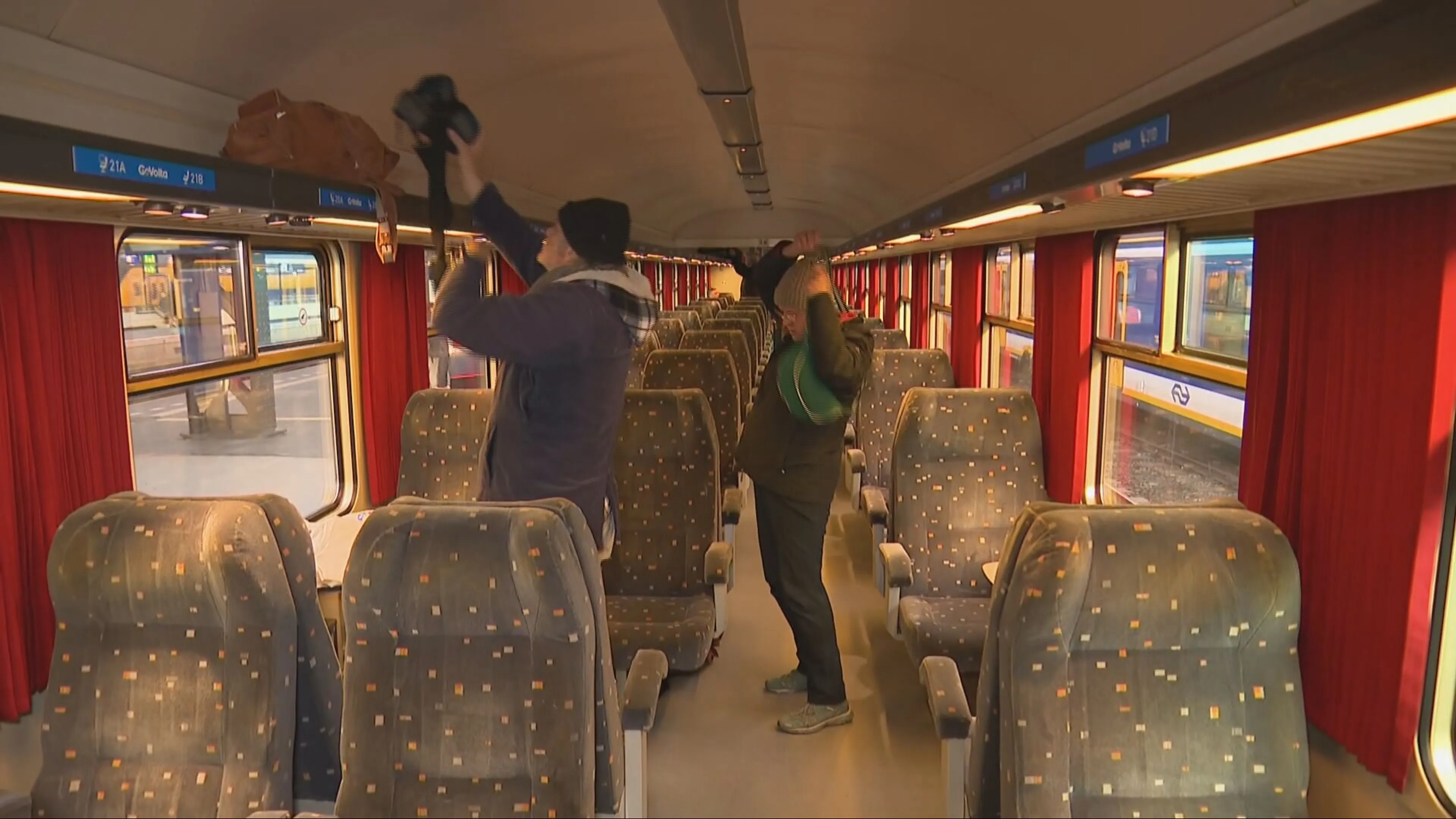 Nieuwe trein naar Duitsland maakt eerste rit: 'Voor een tientje naar Berlijn'
