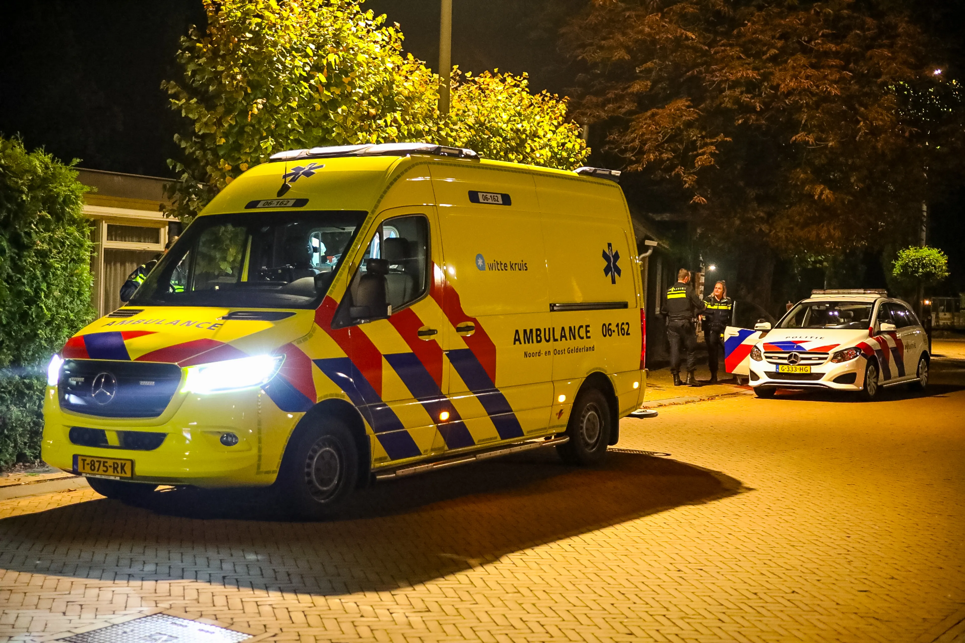 Persoon gewond door overval in Harfsen, onderzoek in en rondom woning