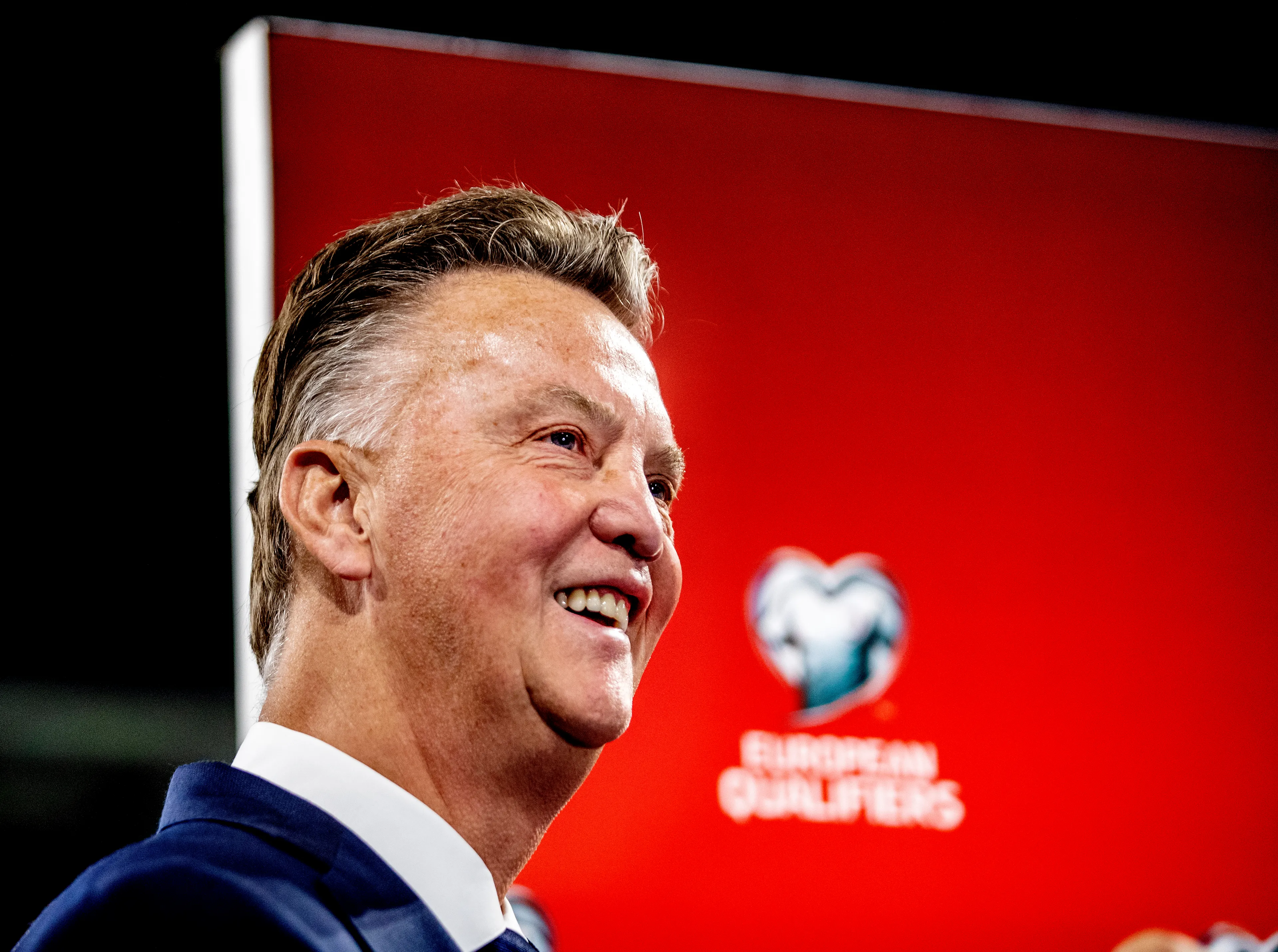Bioscoopfilm over Oranje-bondscoach Van Gaal in de maak
