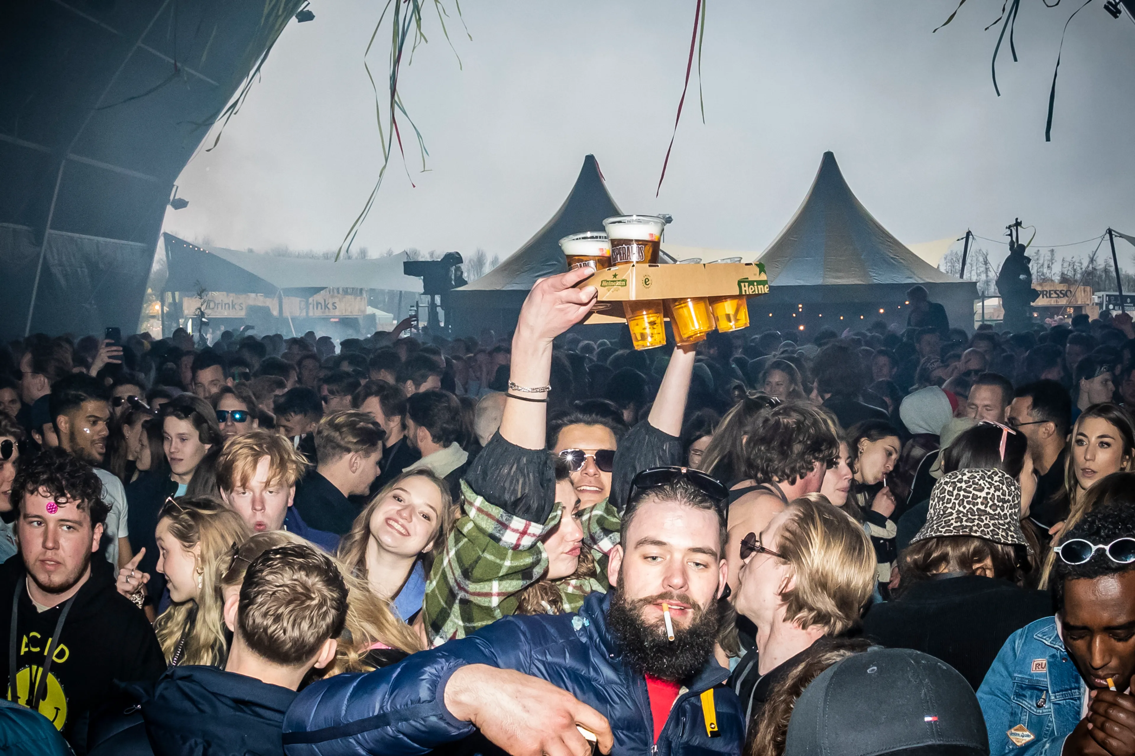 Verbijstering over festivalversoepeling: 'Heeft geen zin, seizoen is ten einde'