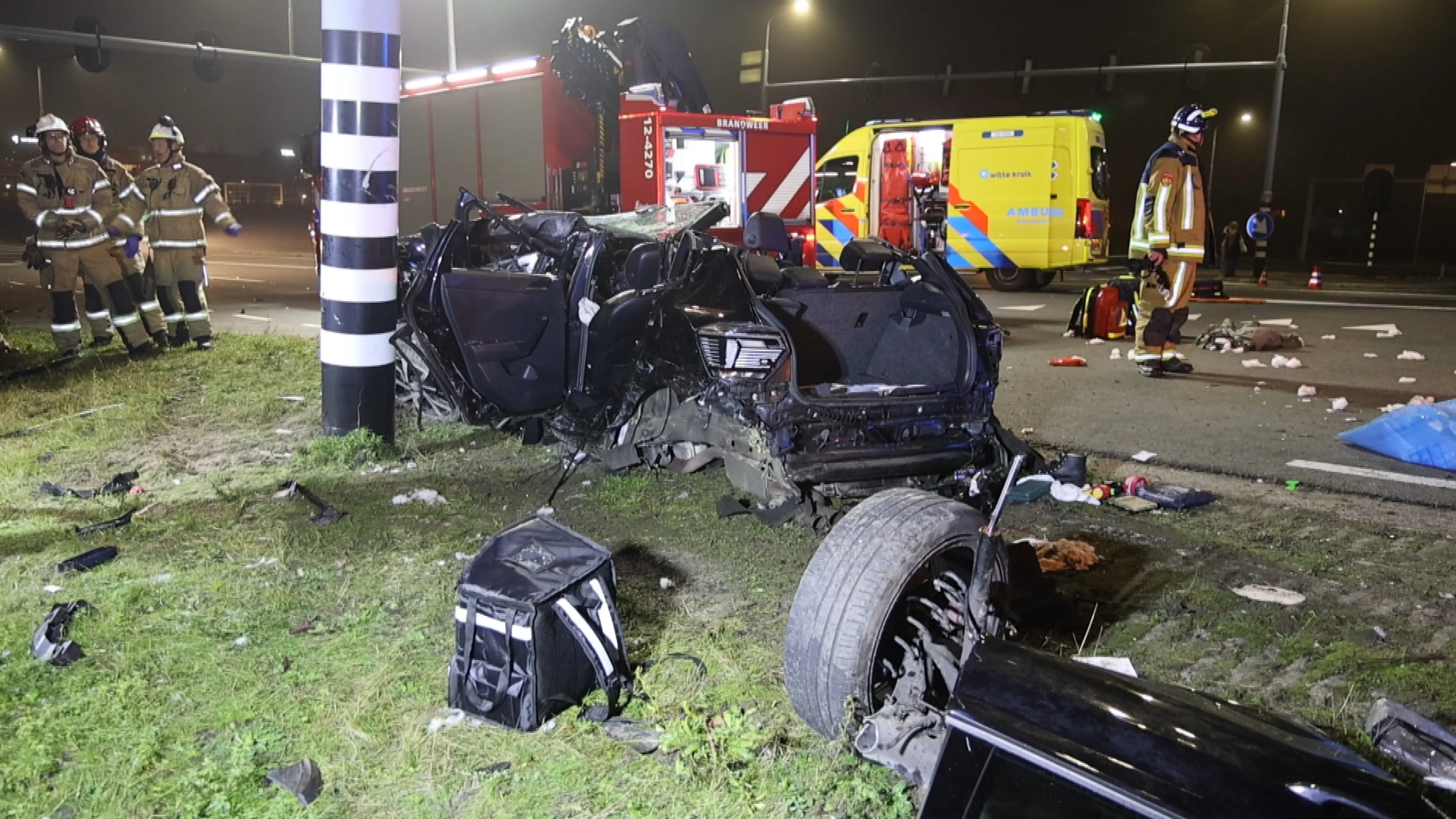Meerdere gewonden bij frontale botsing op Schipholweg bij Lijnden