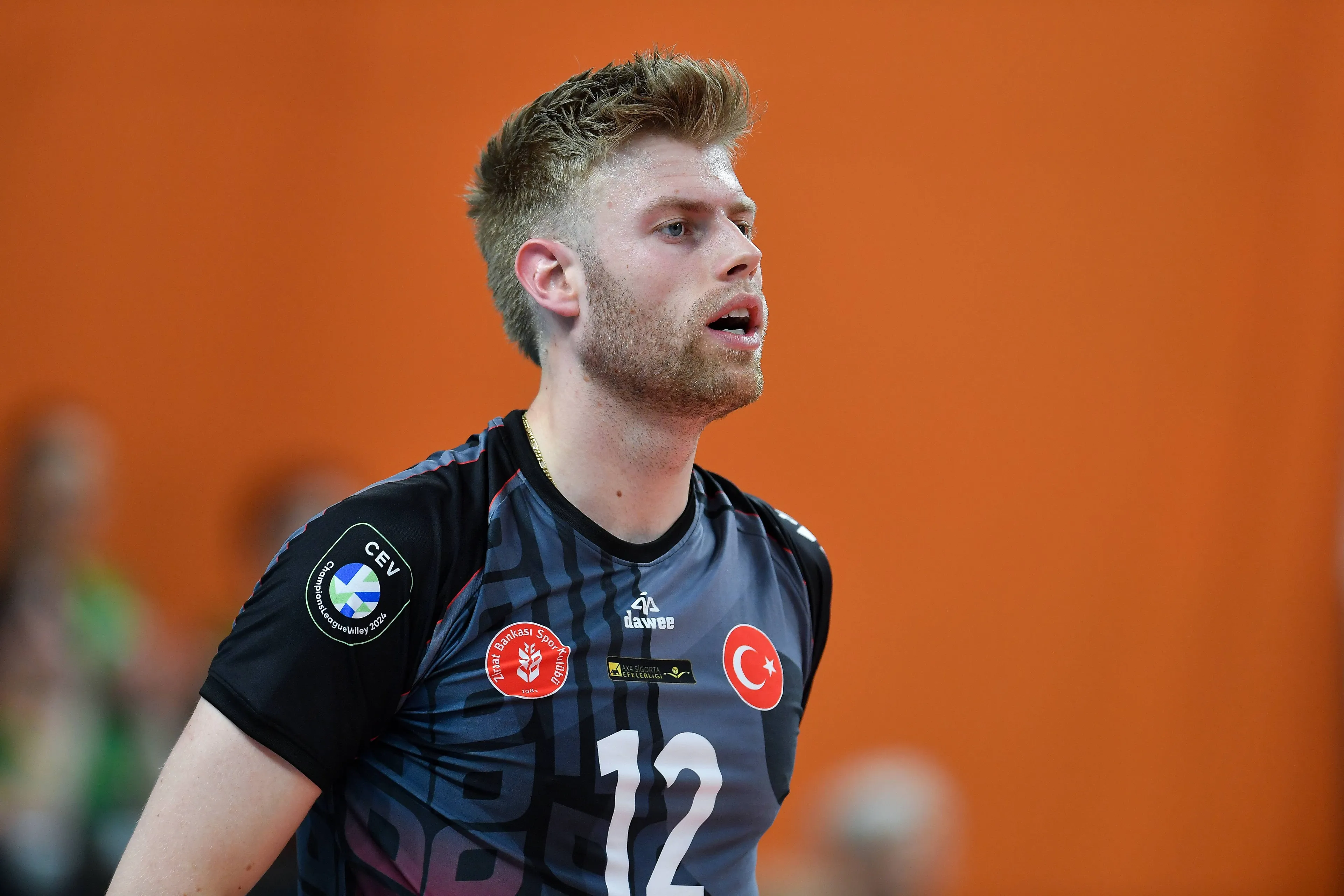 Megablunder: volleyballer mag niet spelen in jacht op ticket Olympische Spelen door pijnlijke fout