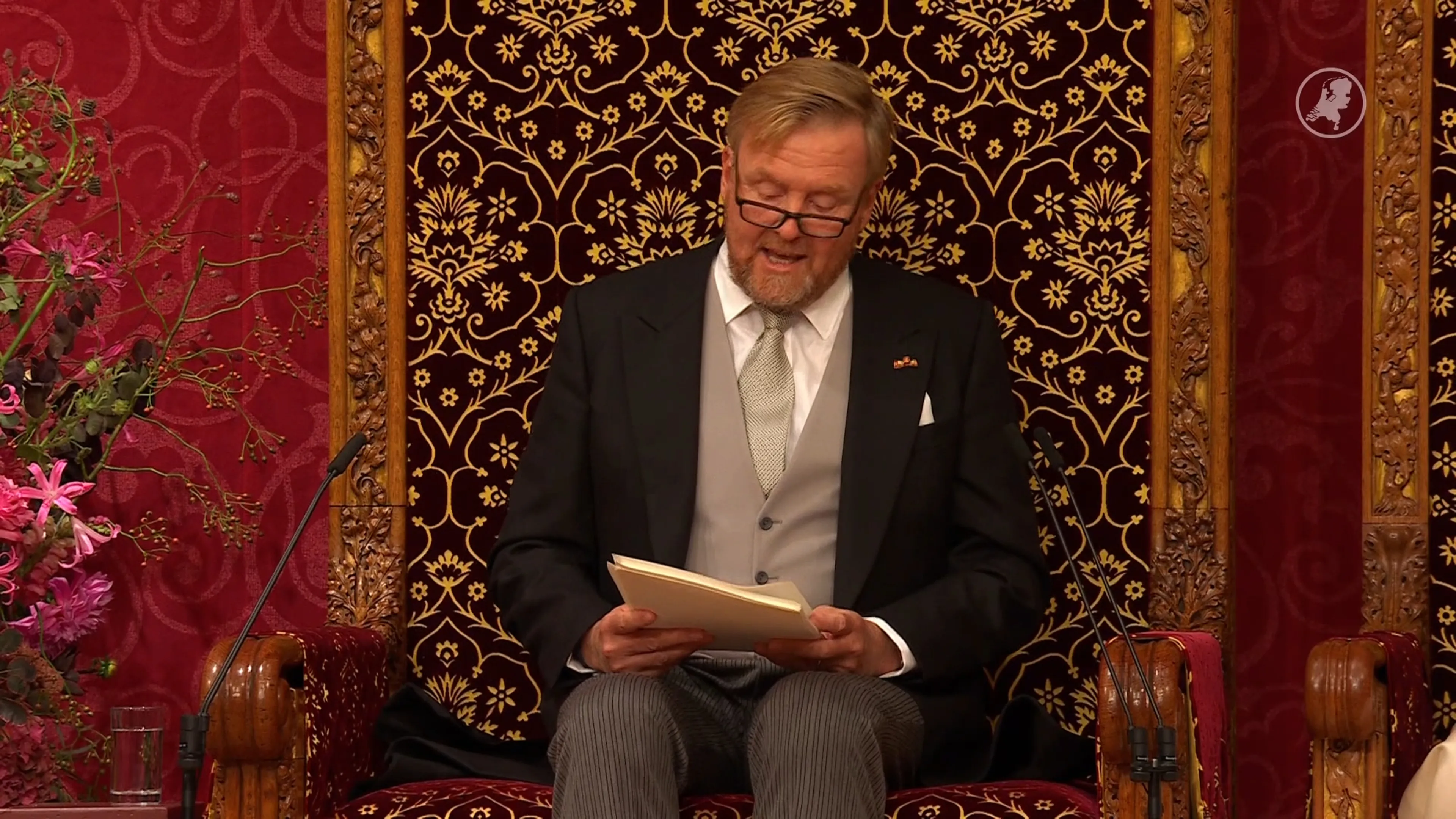 Koning bij voorlezen troonrede: 'Democratie vergt bescherming en onderhoud'