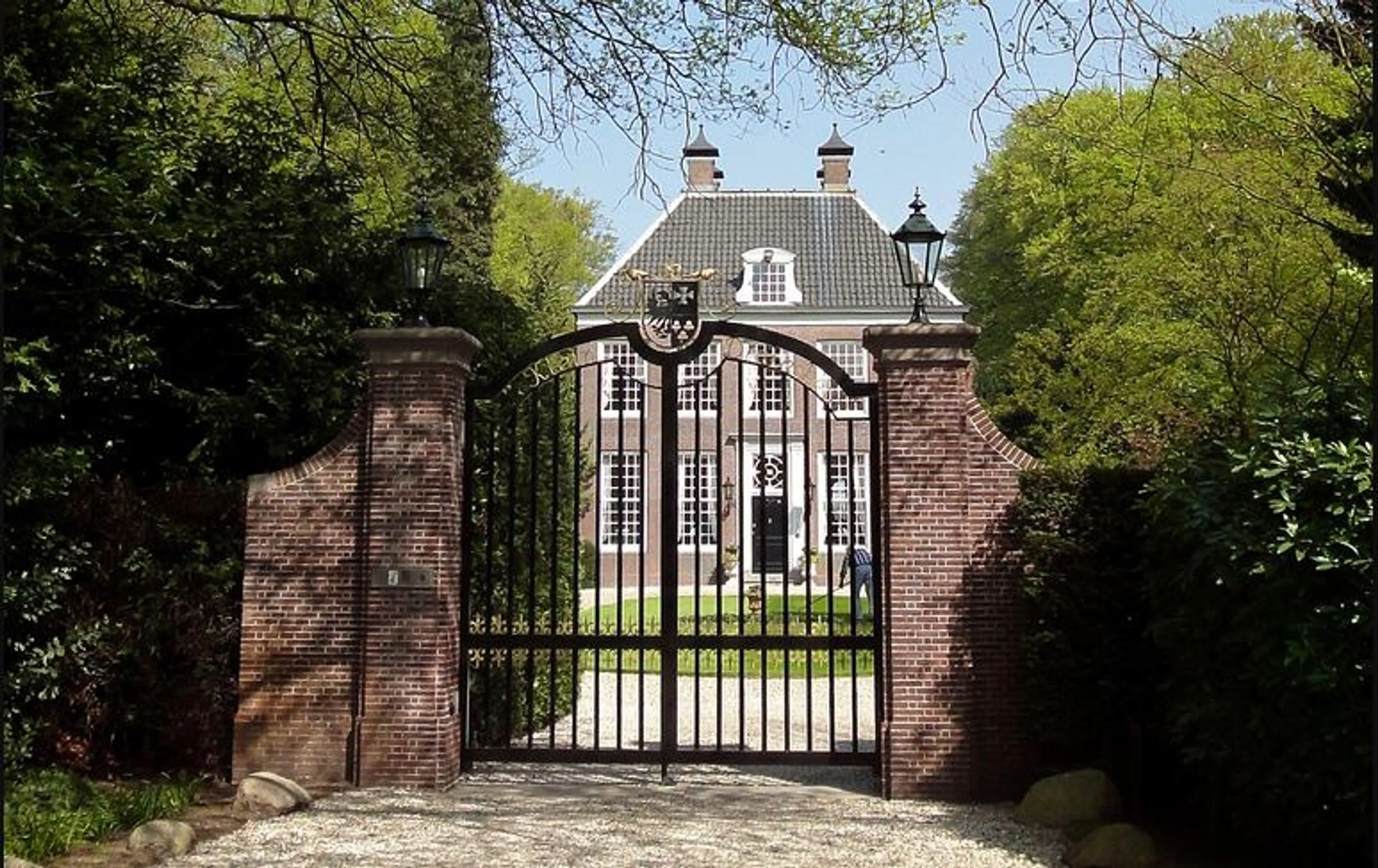 Buren worden van prinses Beatrix? Landgoed naast kasteel Drakensteyn te koop