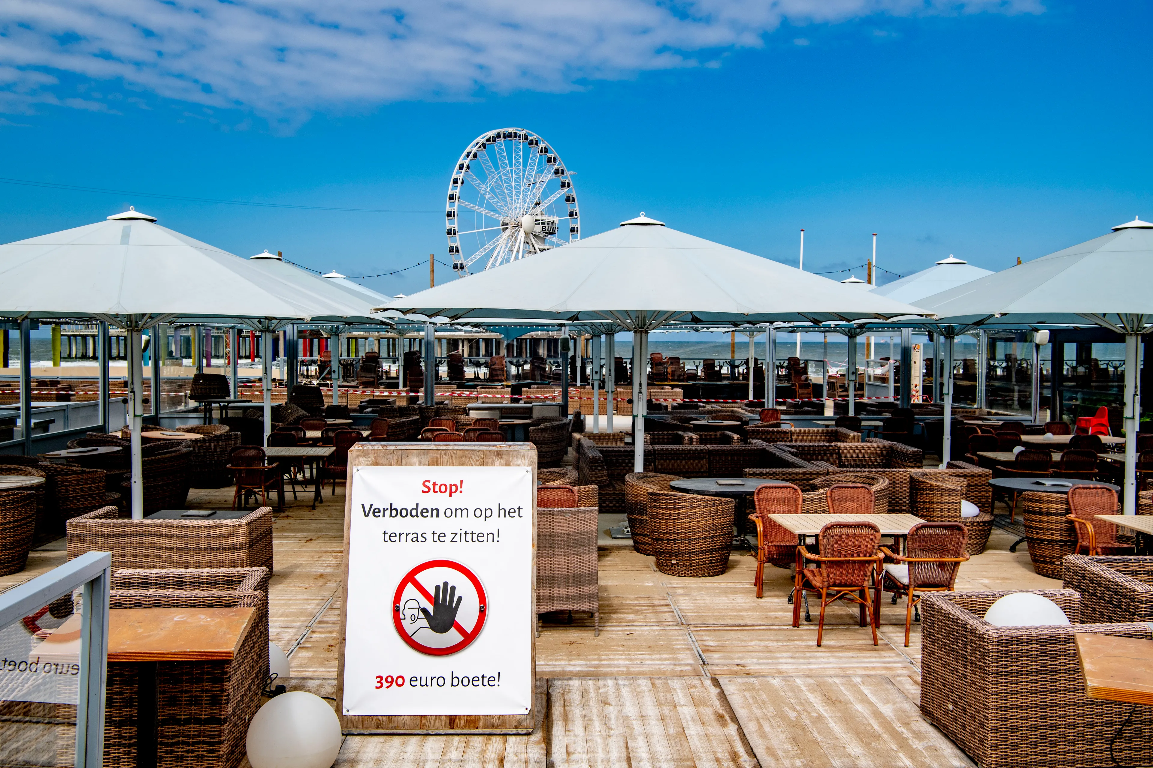 Haagse strandtenten willen open, maar gemeente is streng: geen uitzonderingen