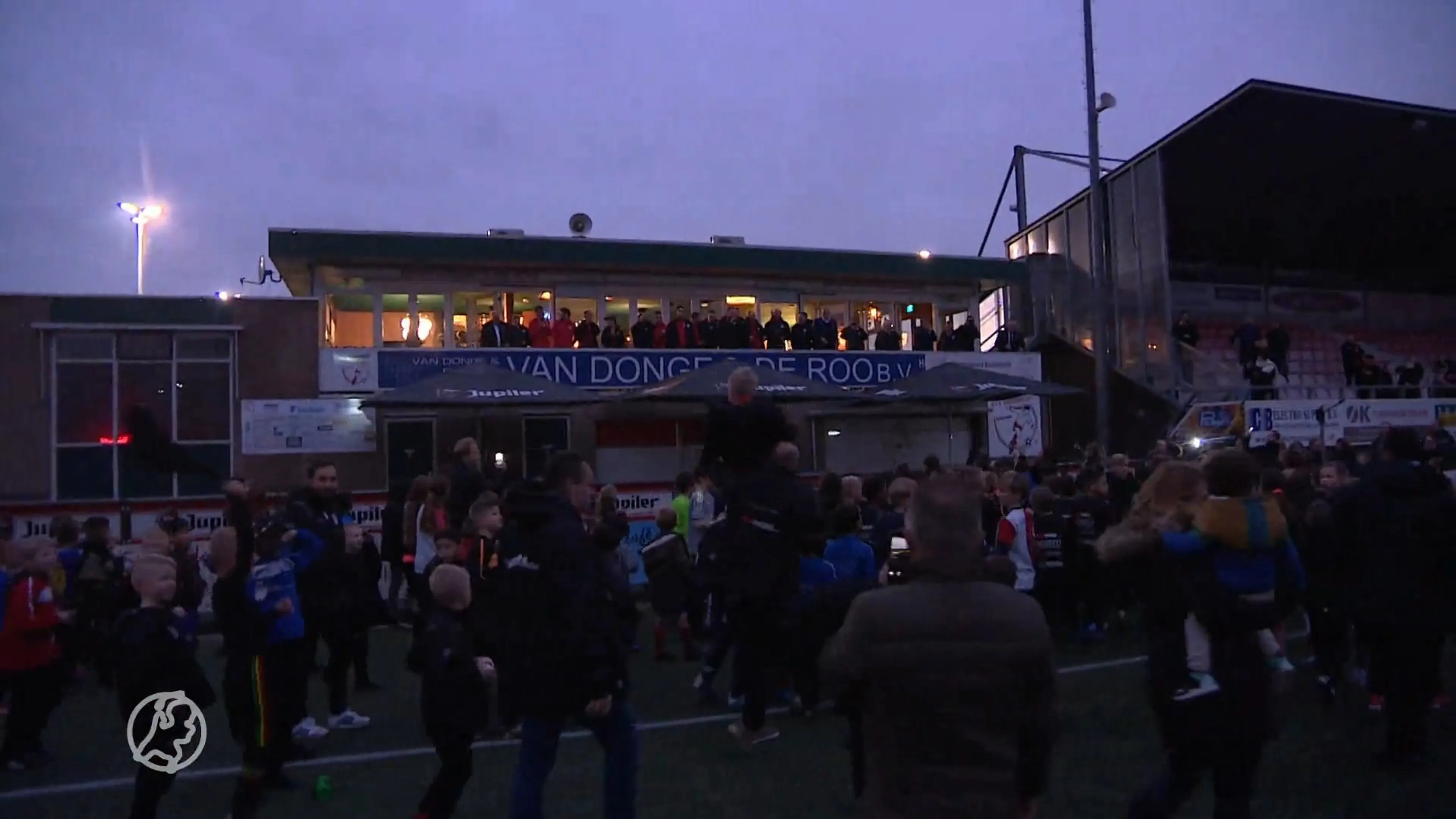 David tegen Goliath: kunnen de amateurs van Barendrecht winnen van Ajax?