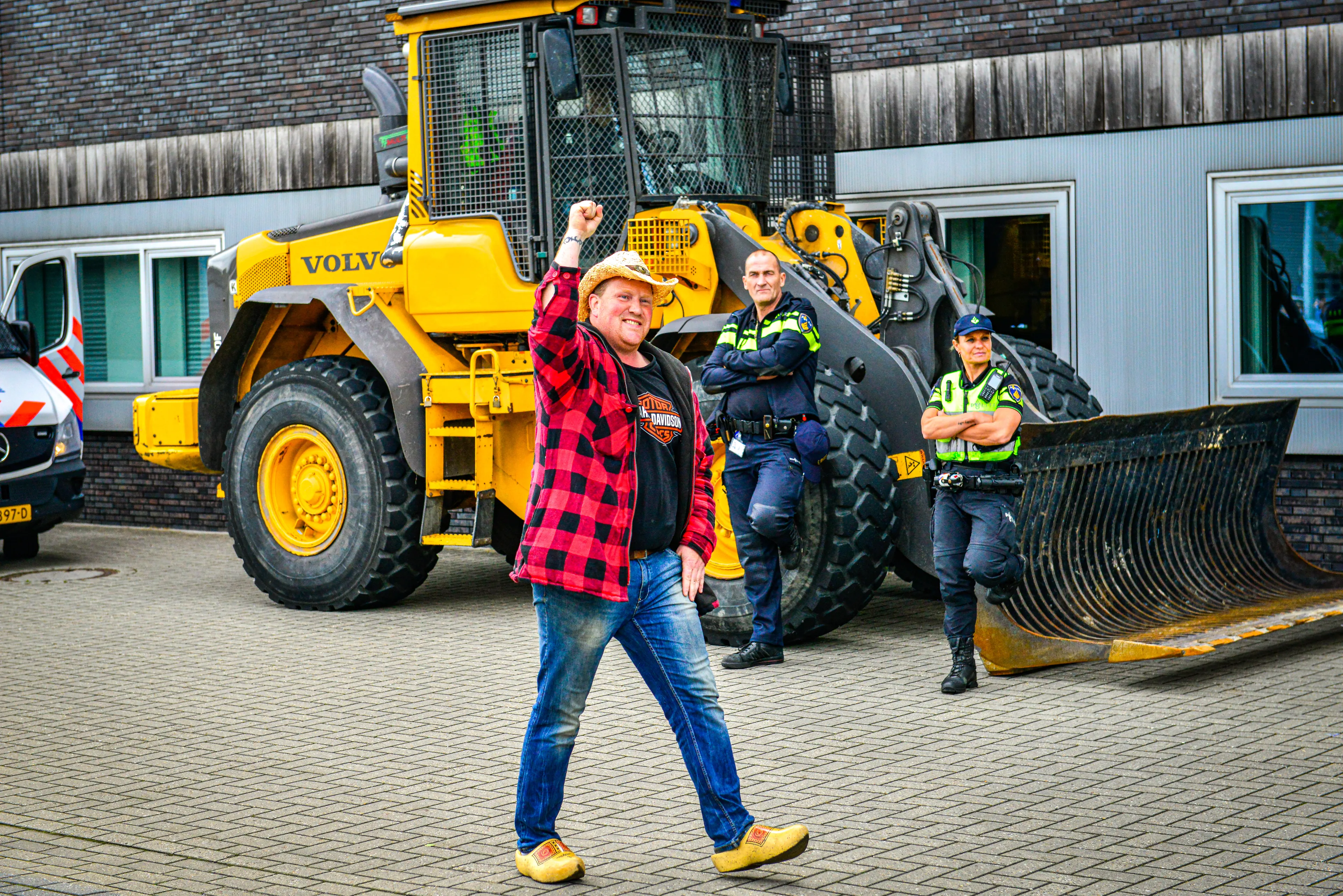 Op dag van boerenprotesten publiceert boerenpartij programma