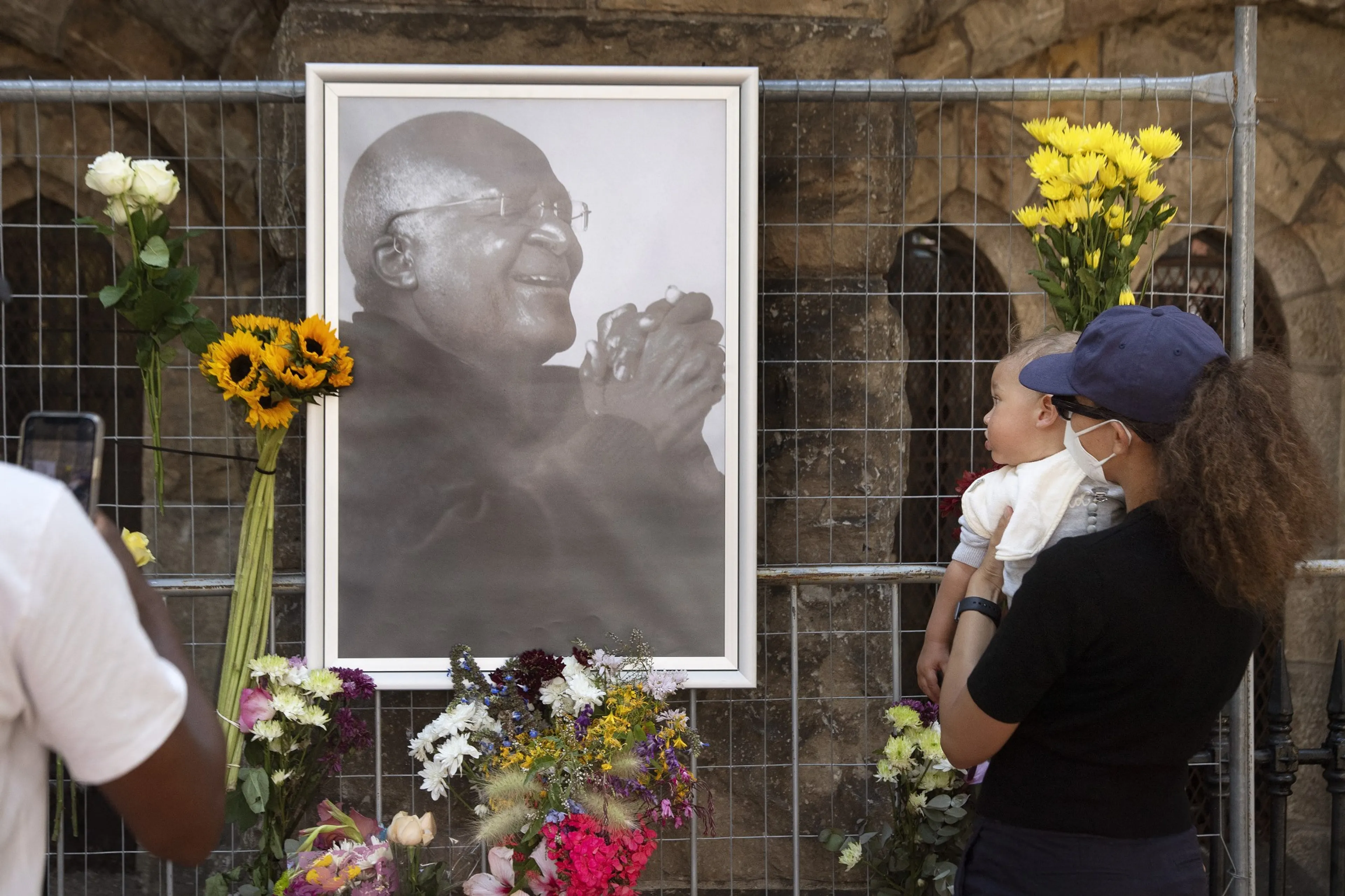 Koning reageert op overlijden Desmond Tutu: 'Hij gaf stem aan hoop'